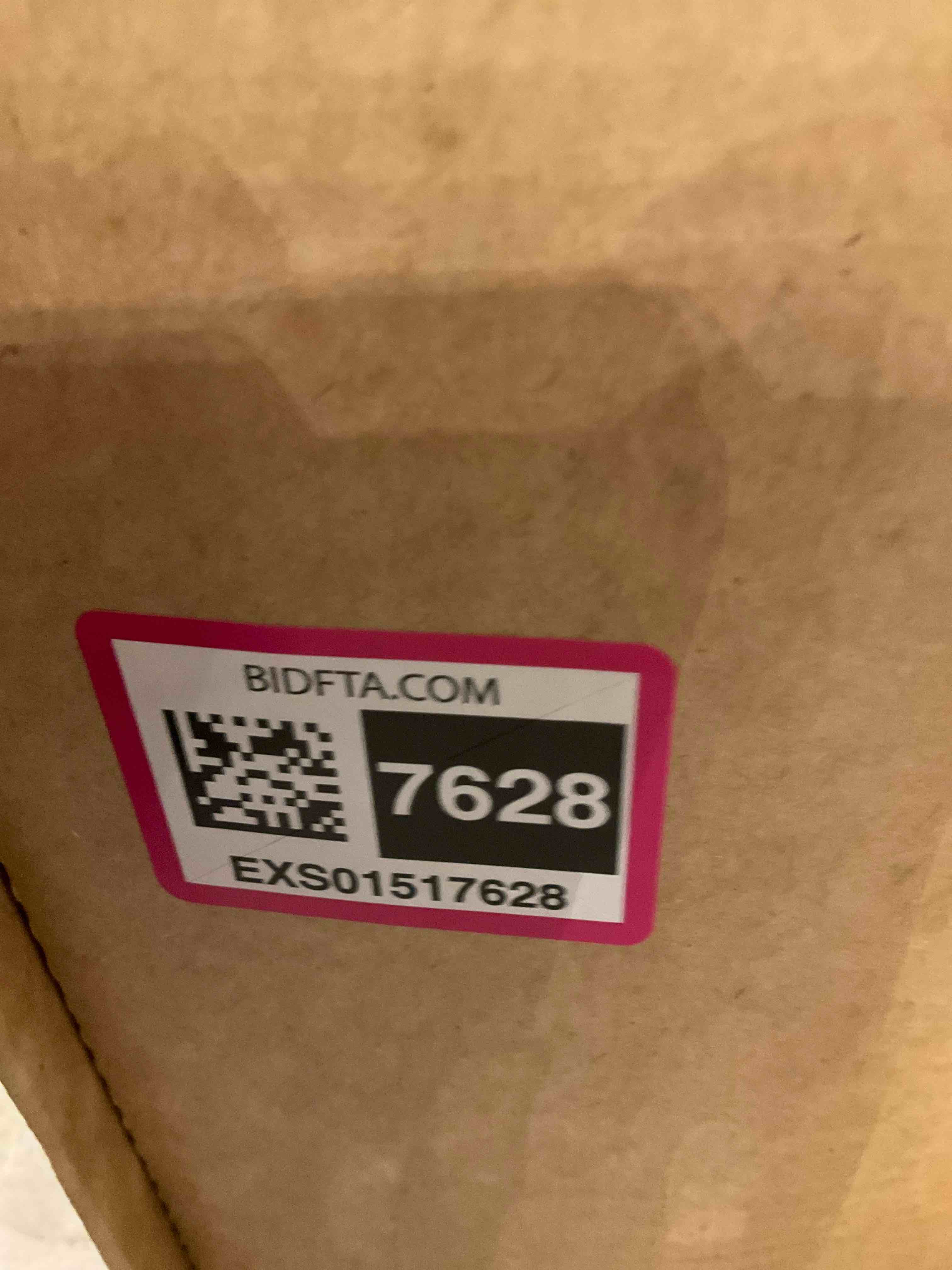 https://s3.amazonaws.com/lotting-images-prod/BargainHunt/EXS01517628_1719584699597.jpeg