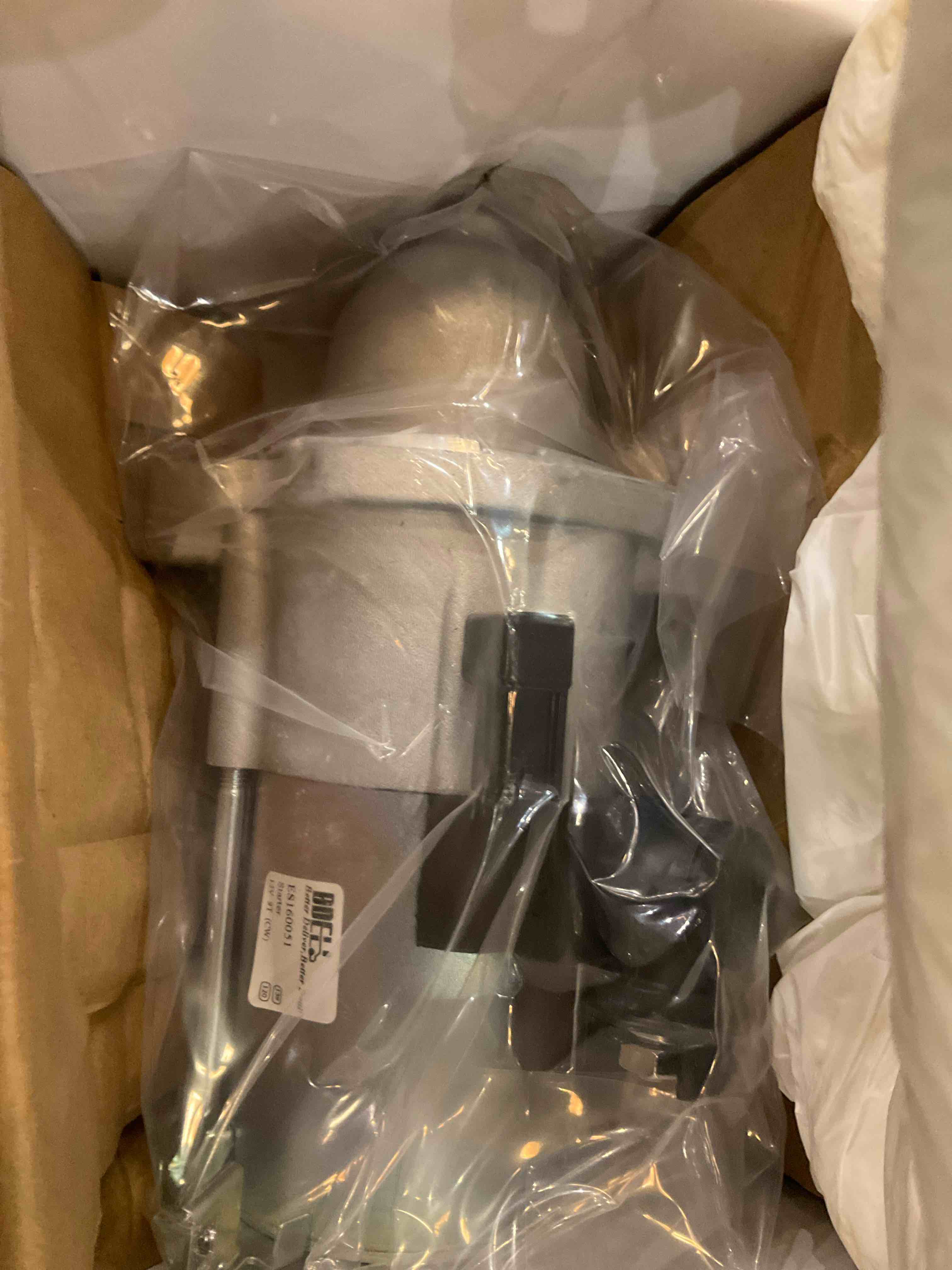https://s3.amazonaws.com/lotting-images-prod/BargainHunt/EXS01517772_1719855635876.jpeg