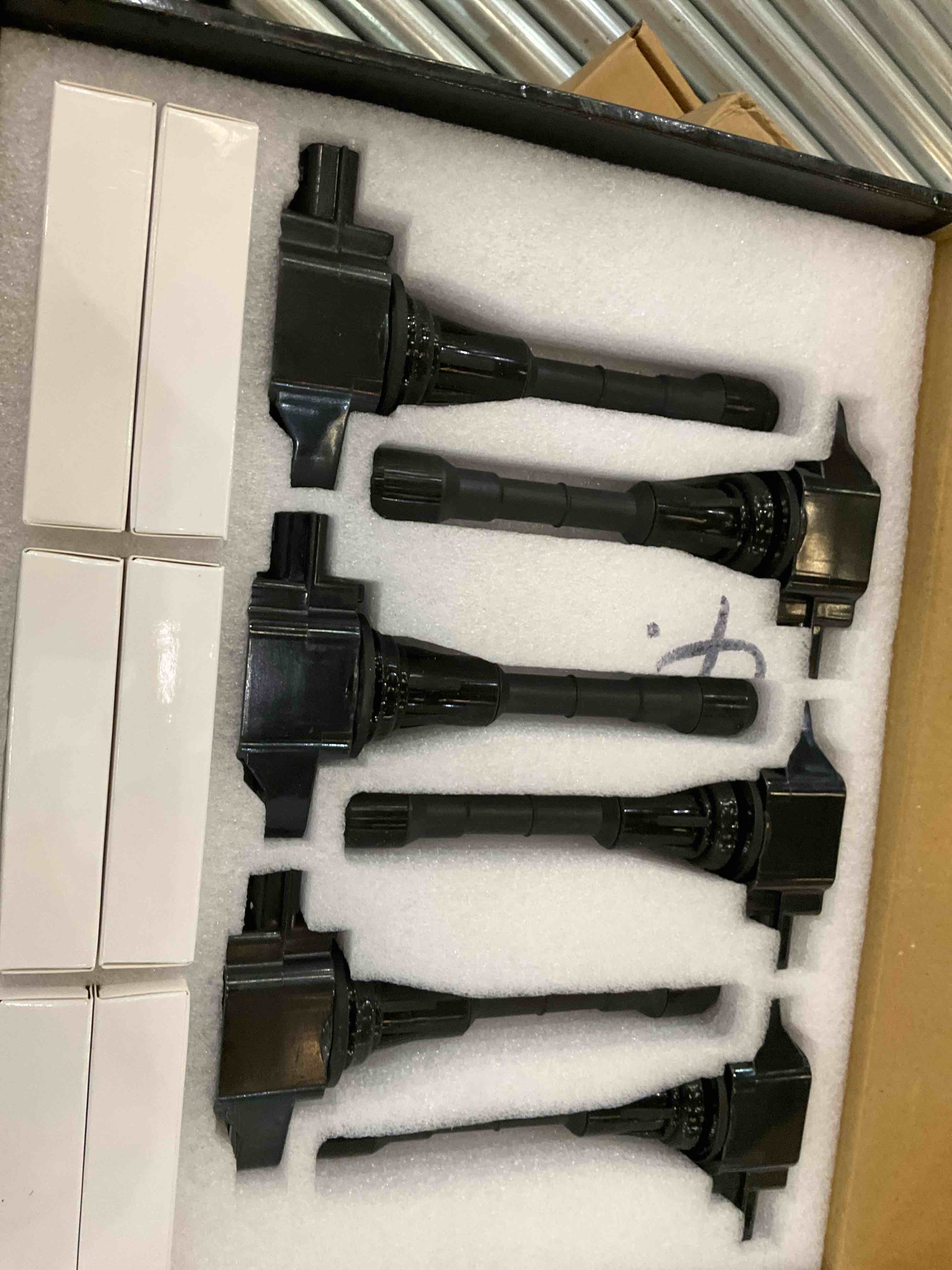 https://s3.amazonaws.com/lotting-images-prod/BargainHunt/EXS01517788_1719859340093.jpeg