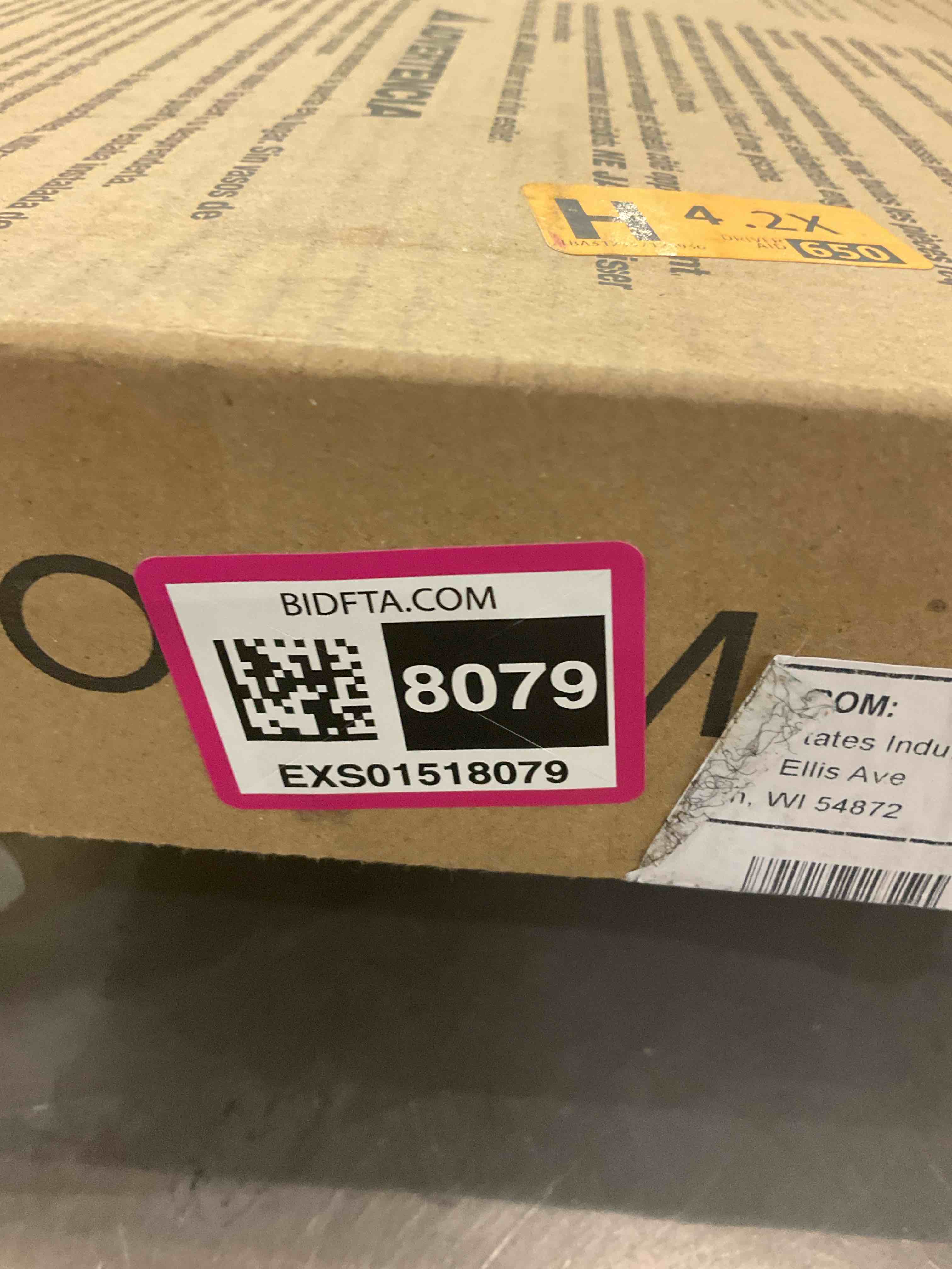 https://s3.amazonaws.com/lotting-images-prod/BargainHunt/EXS01518079_1716403440429.jpeg