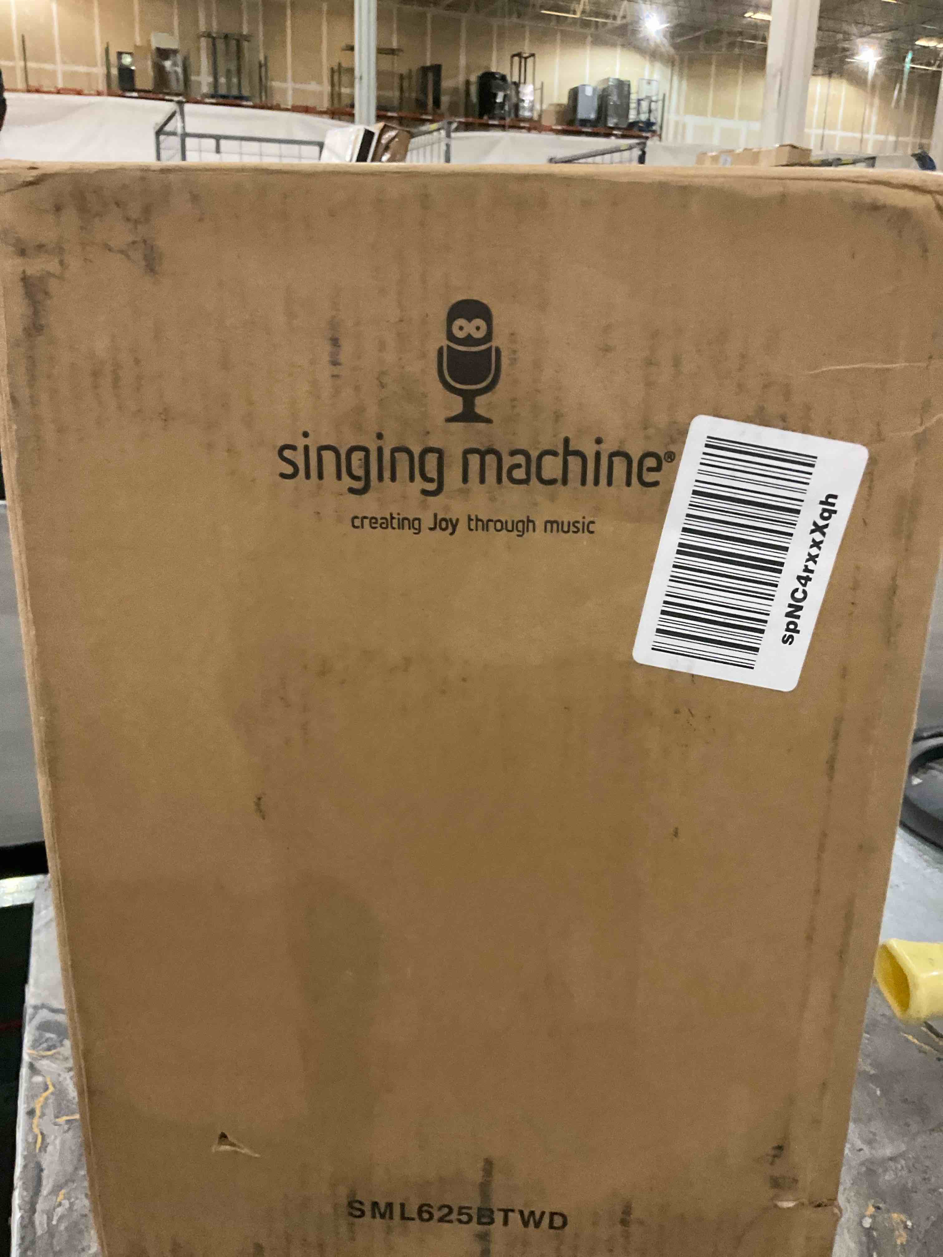 https://s3.amazonaws.com/lotting-images-prod/BargainHunt/EXS01518667_1718112553425.jpeg