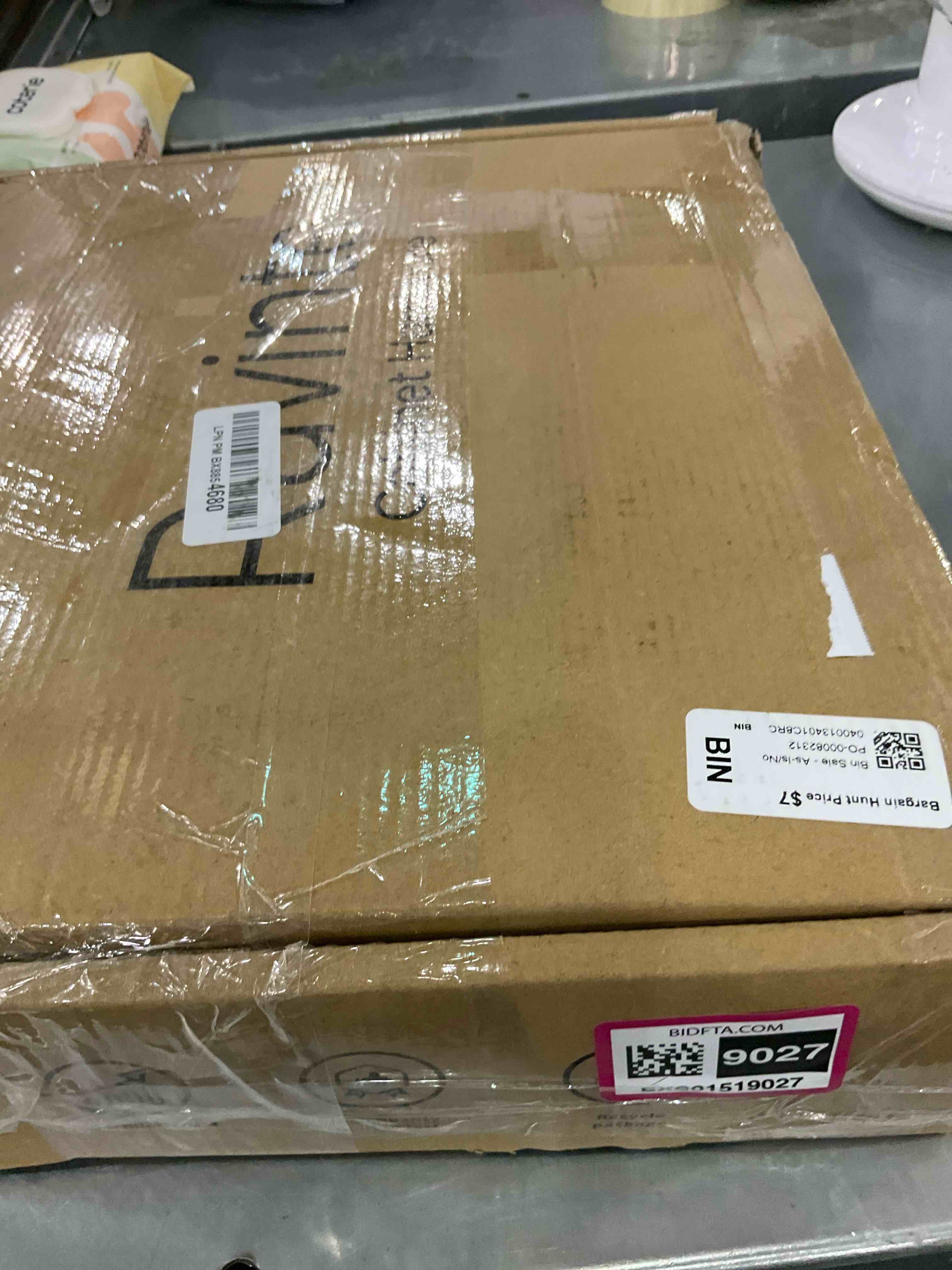 https://s3.amazonaws.com/lotting-images-prod/BargainHunt/EXS01519027_1715949383807.jpeg