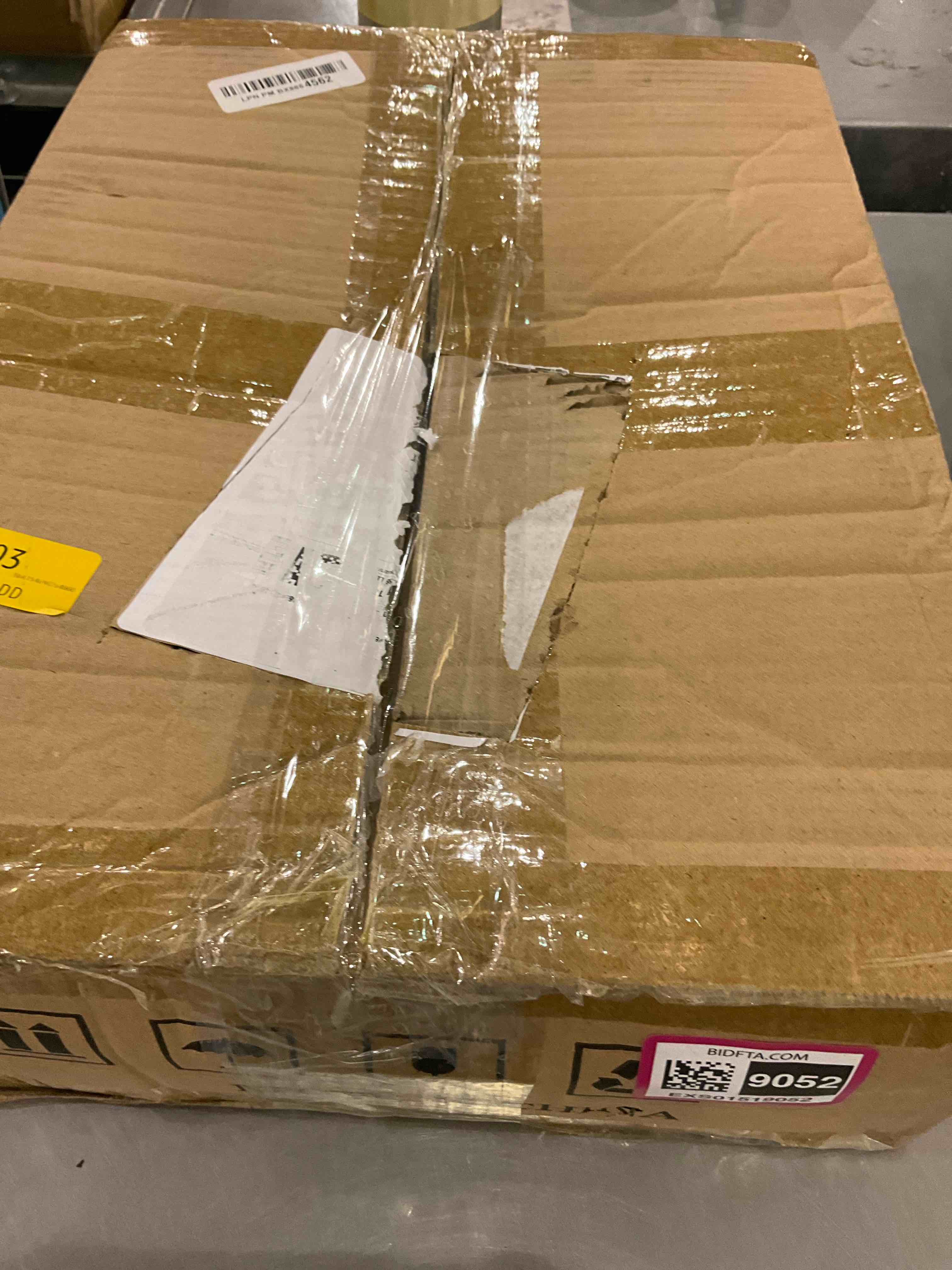 https://s3.amazonaws.com/lotting-images-prod/BargainHunt/EXS01519052_1715953210376.jpeg