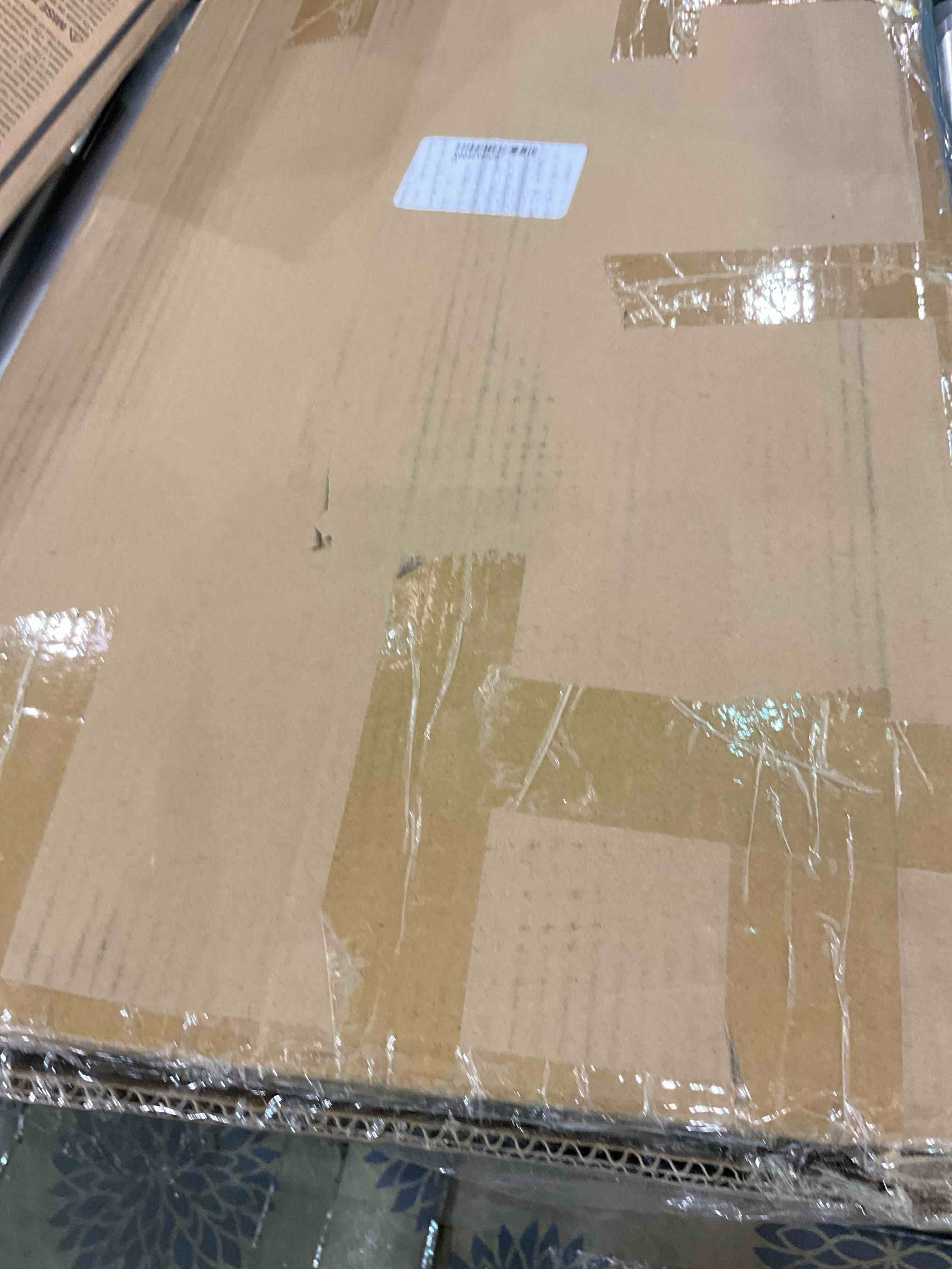 https://s3.amazonaws.com/lotting-images-prod/BargainHunt/EXS01519086_1715964945325.jpeg