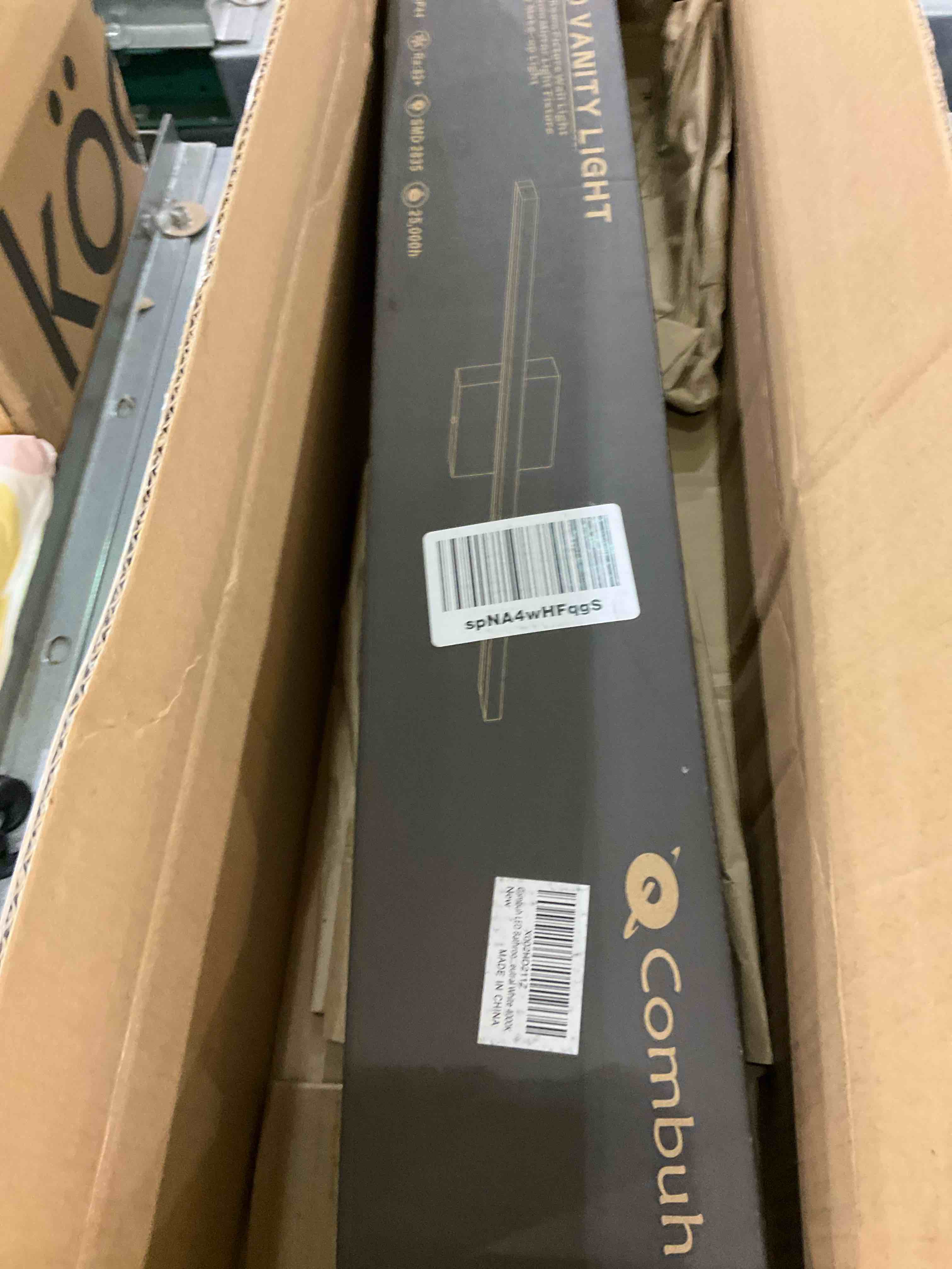 https://s3.amazonaws.com/lotting-images-prod/BargainHunt/EXS01519091_1715964412800.jpeg