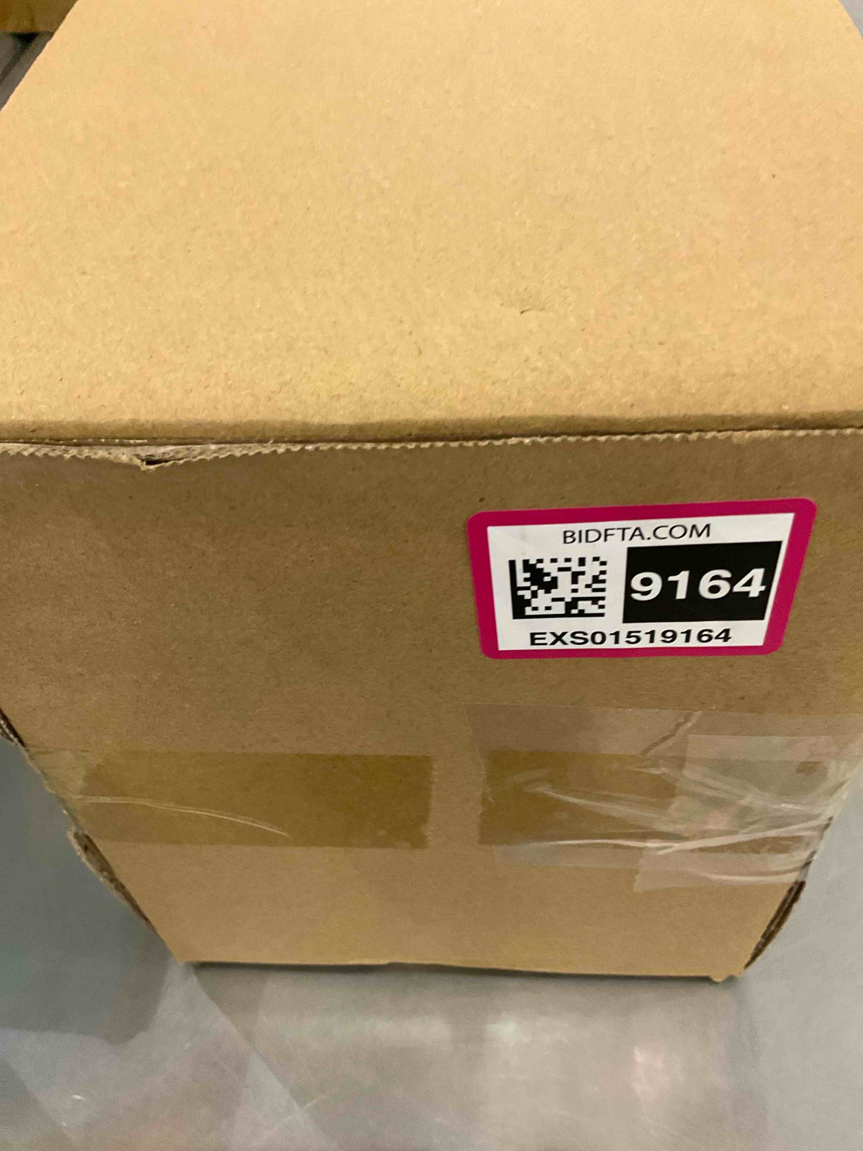 https://s3.amazonaws.com/lotting-images-prod/BargainHunt/EXS01519164_1716216151566.jpeg