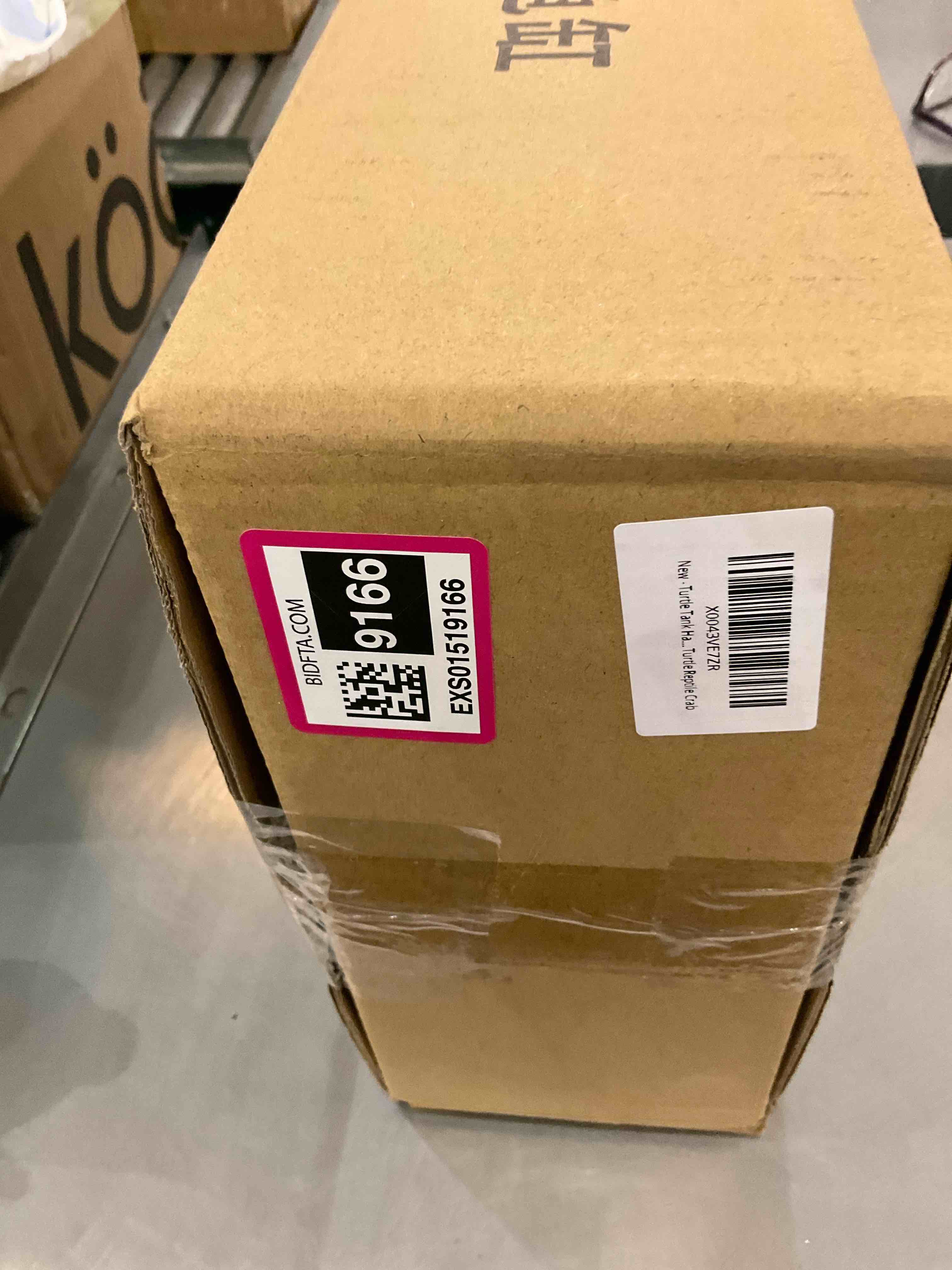 https://s3.amazonaws.com/lotting-images-prod/BargainHunt/EXS01519166_1716215861404.jpeg
