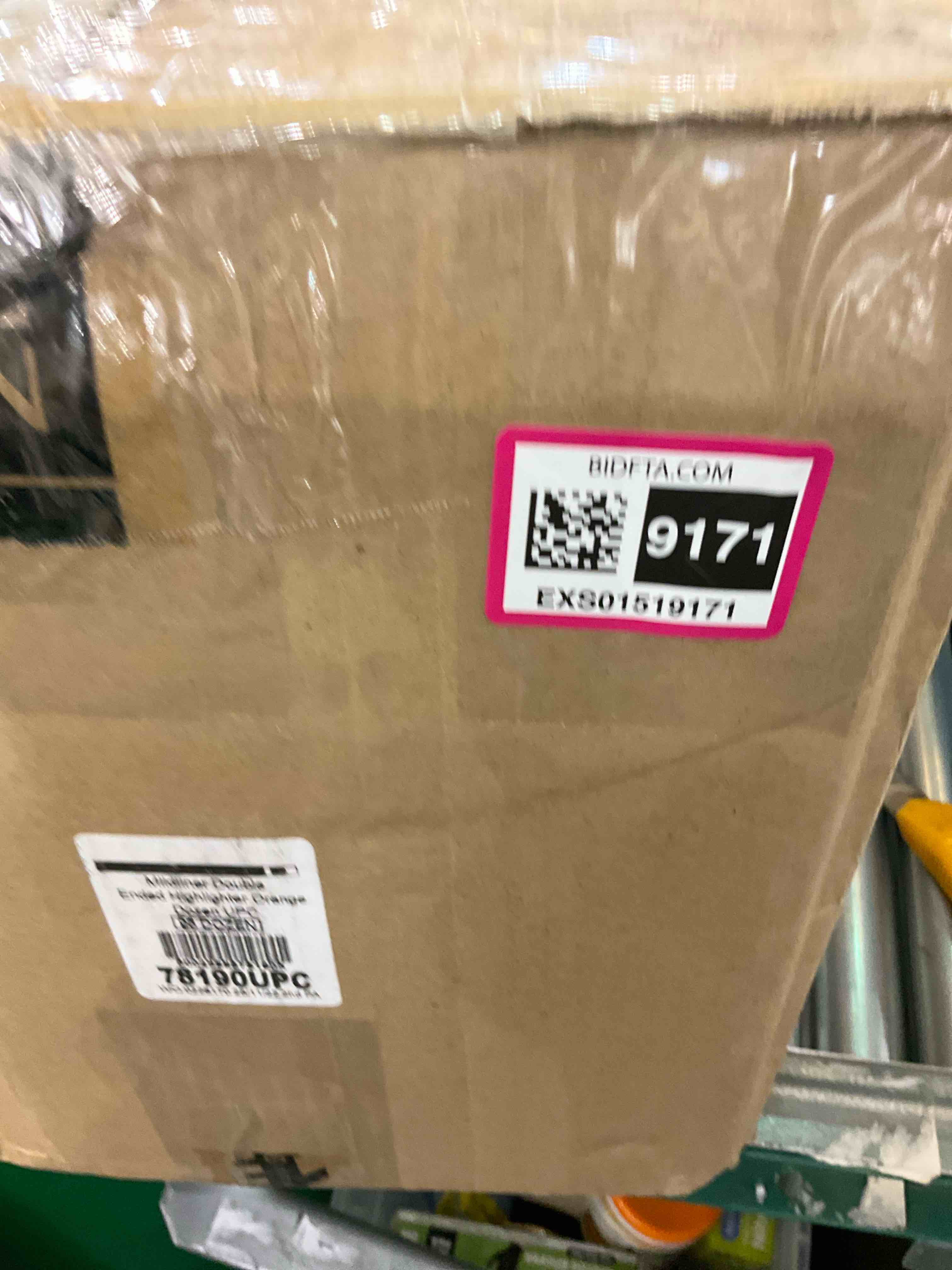 https://s3.amazonaws.com/lotting-images-prod/BargainHunt/EXS01519171_1716215077721.jpeg