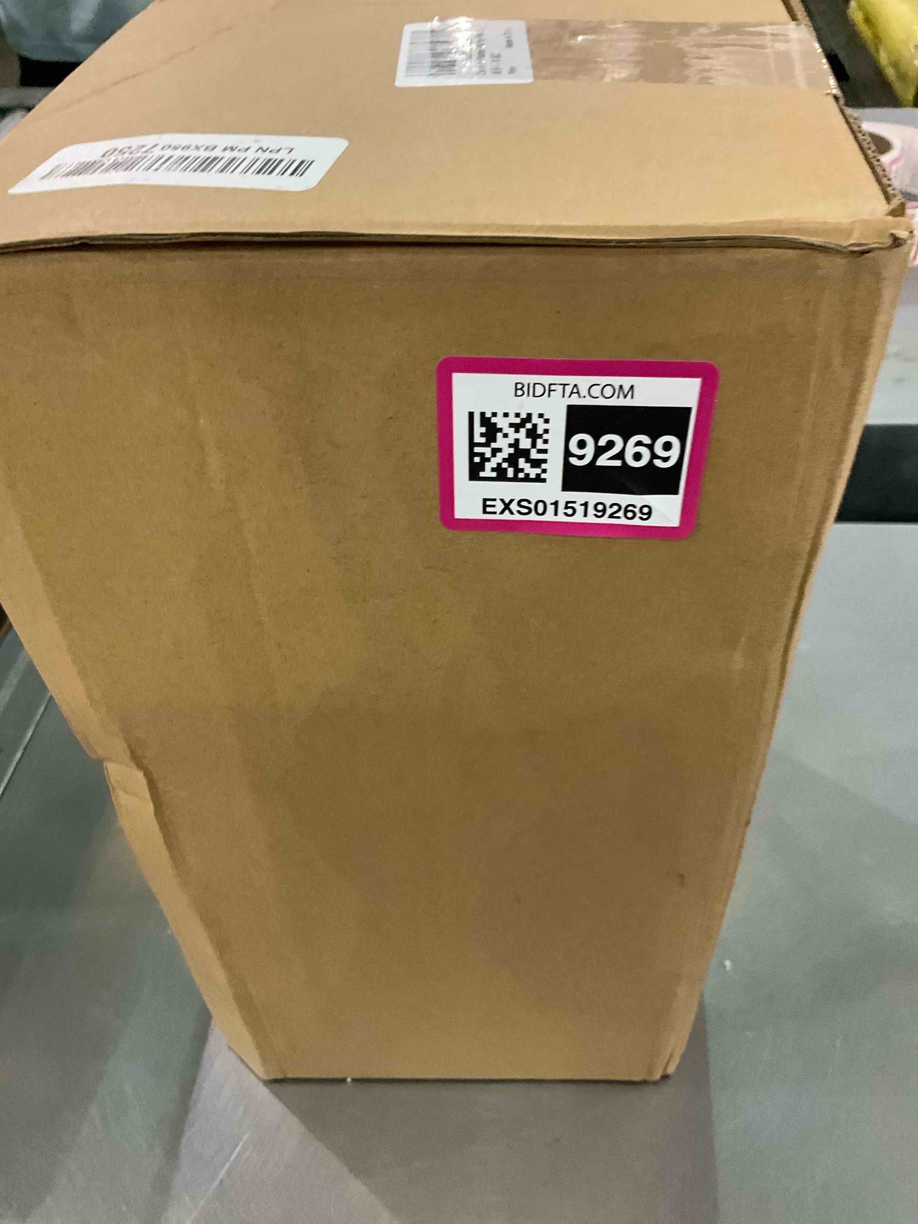 https://s3.amazonaws.com/lotting-images-prod/BargainHunt/EXS01519269_1716295200840.jpeg