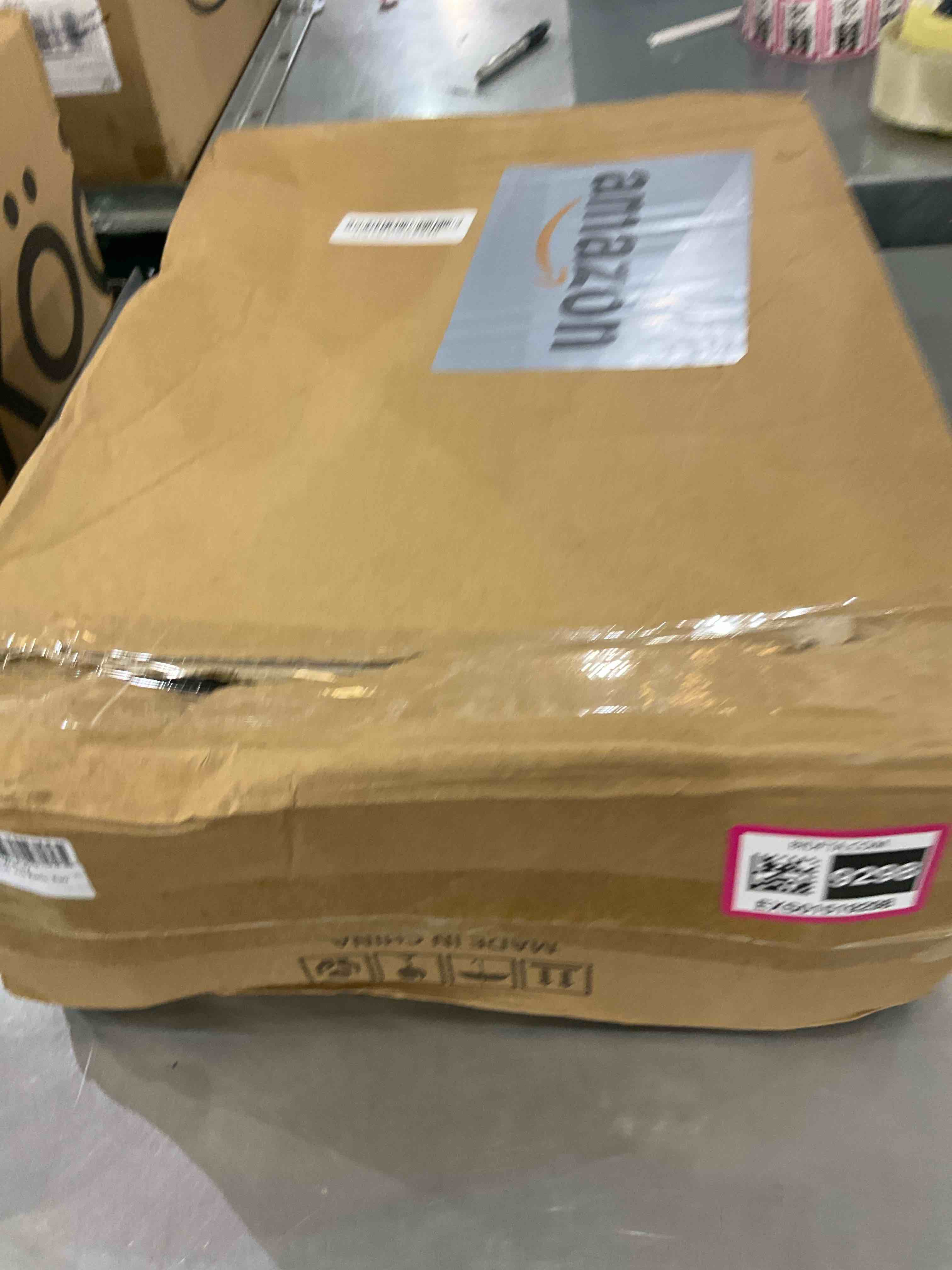 https://s3.amazonaws.com/lotting-images-prod/BargainHunt/EXS01519298_1716298135448.jpeg