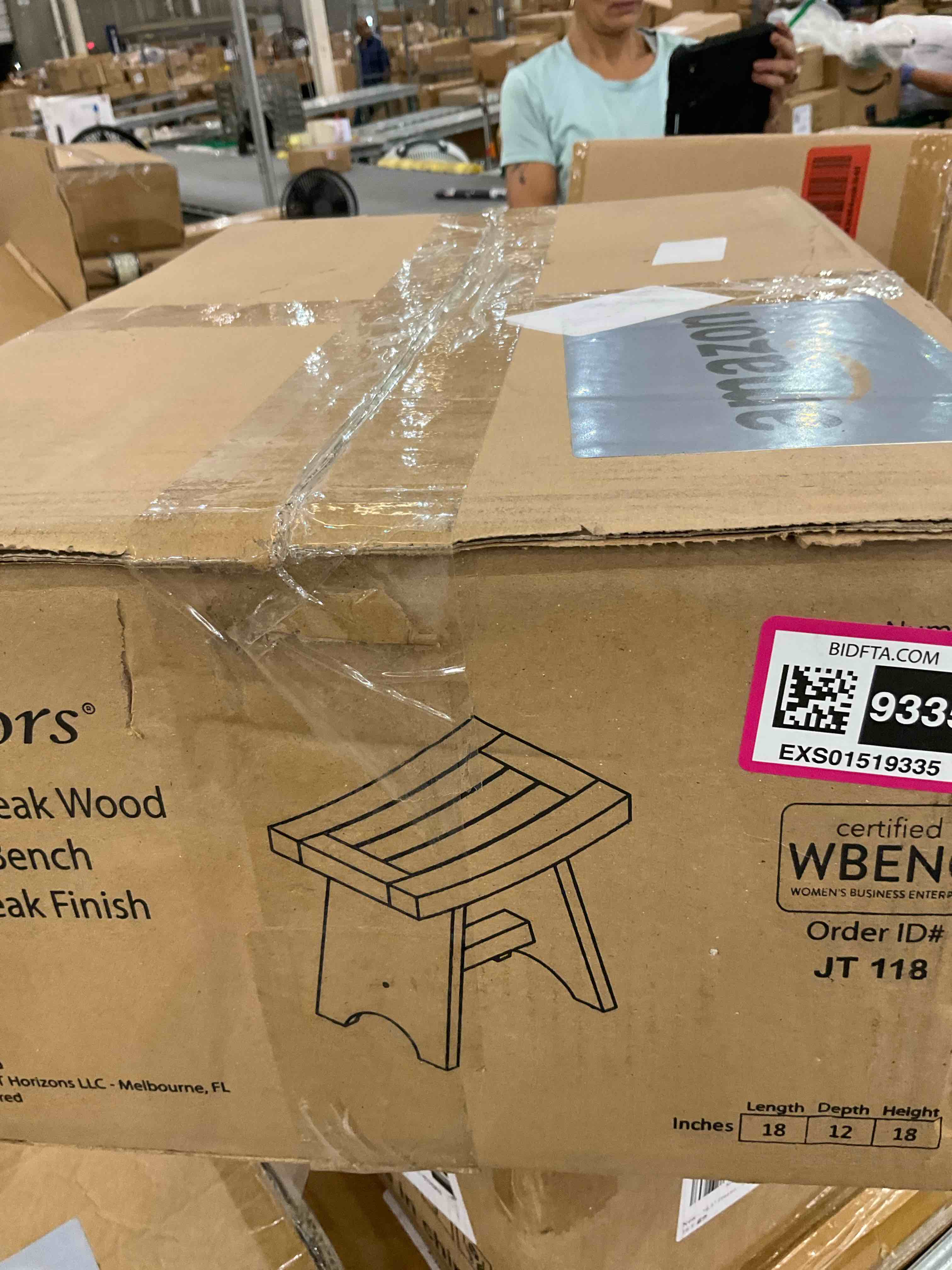 https://s3.amazonaws.com/lotting-images-prod/BargainHunt/EXS01519335_1716310981712.jpeg