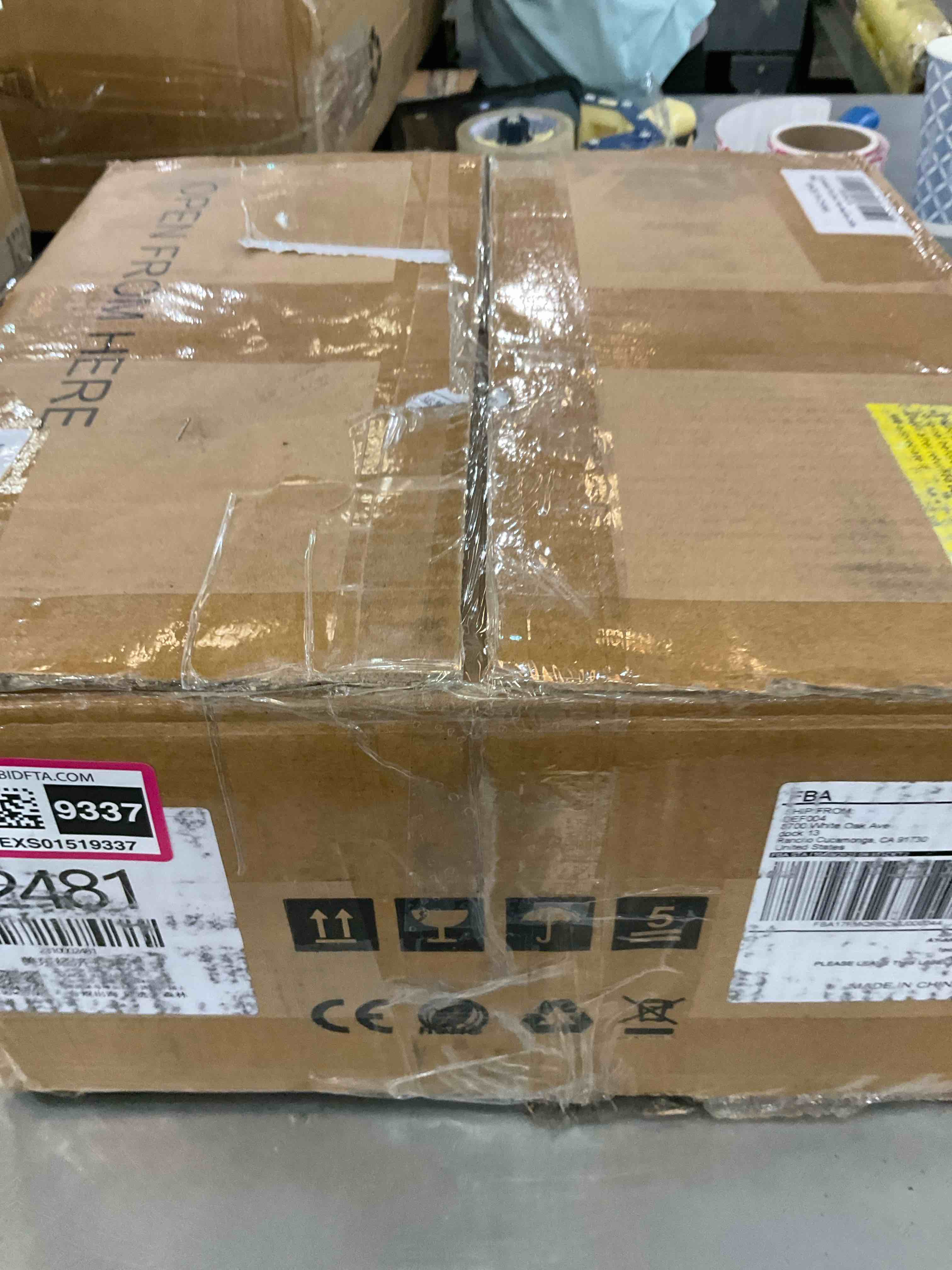https://s3.amazonaws.com/lotting-images-prod/BargainHunt/EXS01519337_1716310593205.jpeg