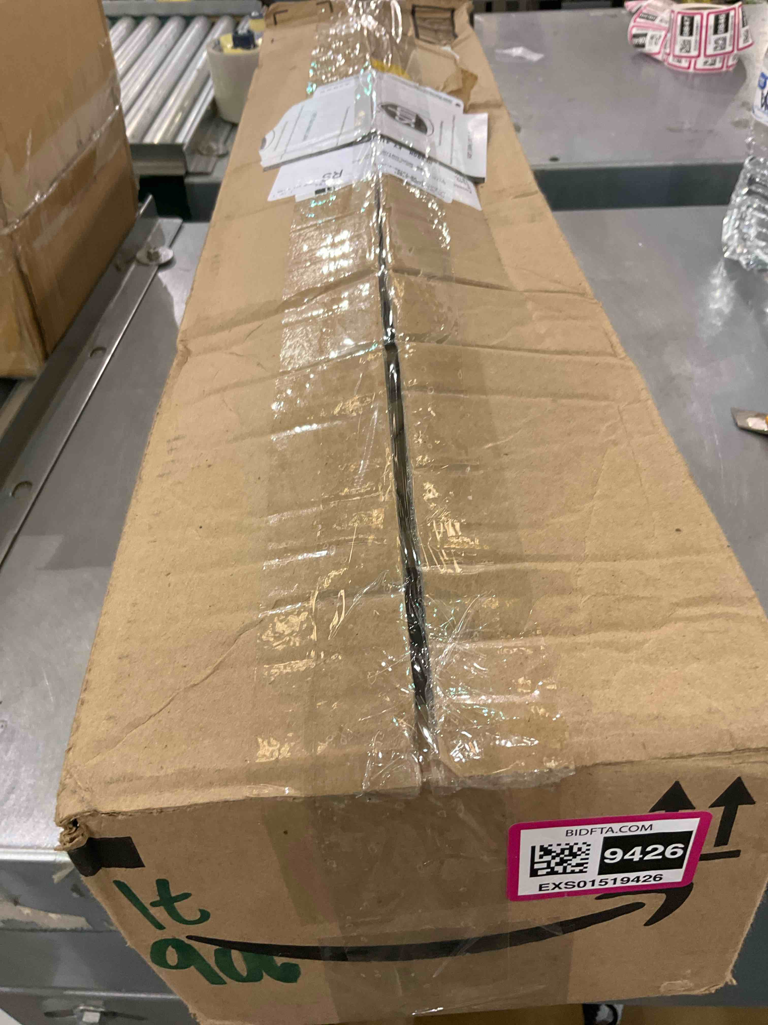 https://s3.amazonaws.com/lotting-images-prod/BargainHunt/EXS01519426_1716472754582.jpeg