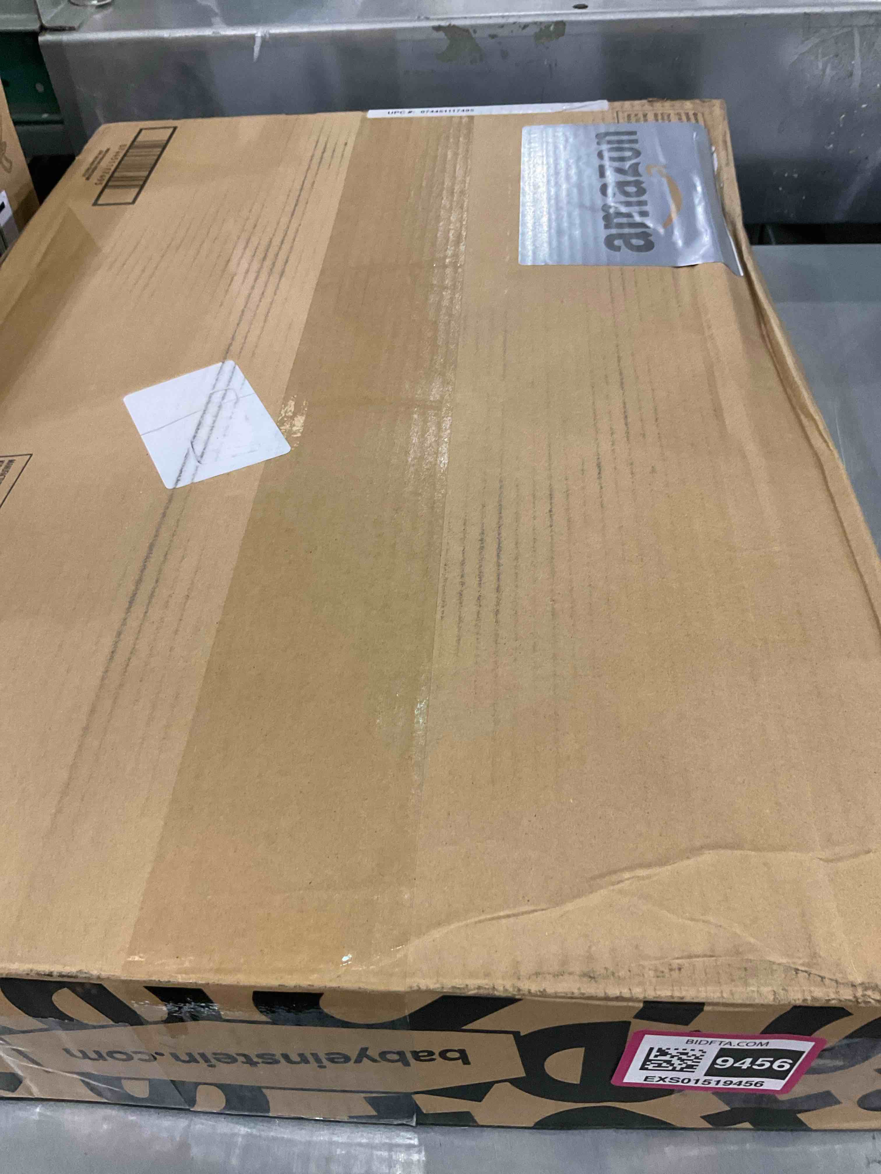 https://s3.amazonaws.com/lotting-images-prod/BargainHunt/EXS01519456_1716898317969.jpeg