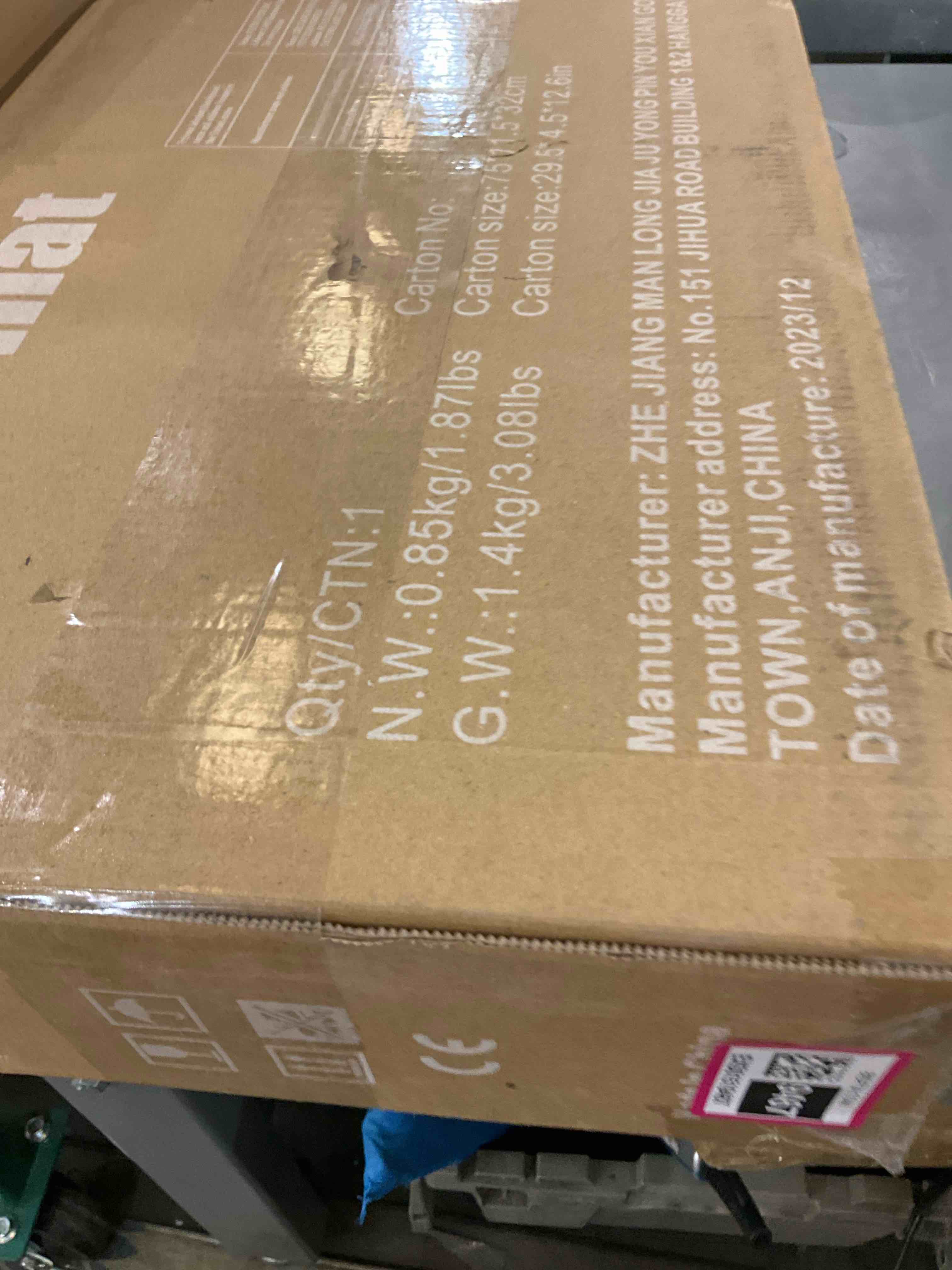 https://s3.amazonaws.com/lotting-images-prod/BargainHunt/EXS01519467_1716904857006.jpeg