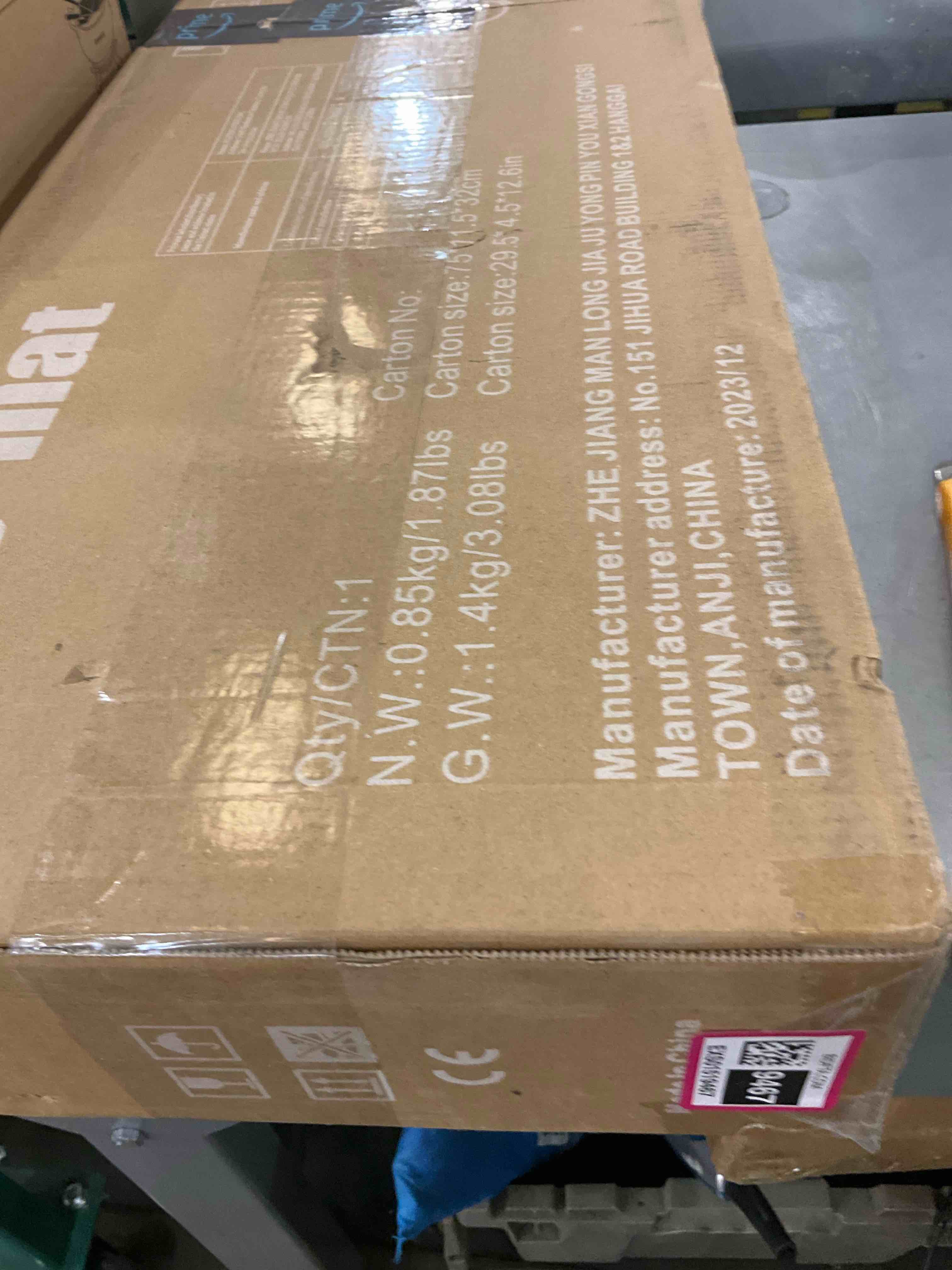 https://s3.amazonaws.com/lotting-images-prod/BargainHunt/EXS01519467_1716904858029.jpeg