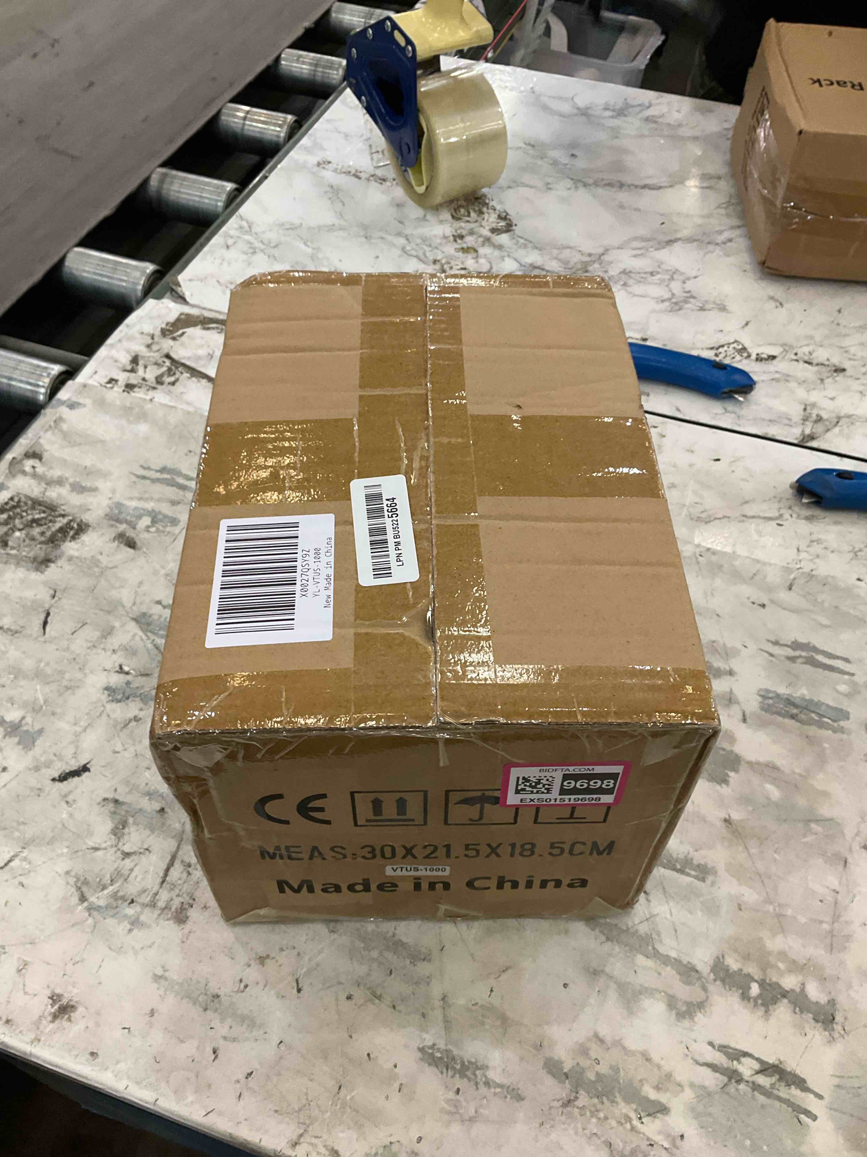 https://s3.amazonaws.com/lotting-images-prod/BargainHunt/EXS01519698_1717007969448.jpeg