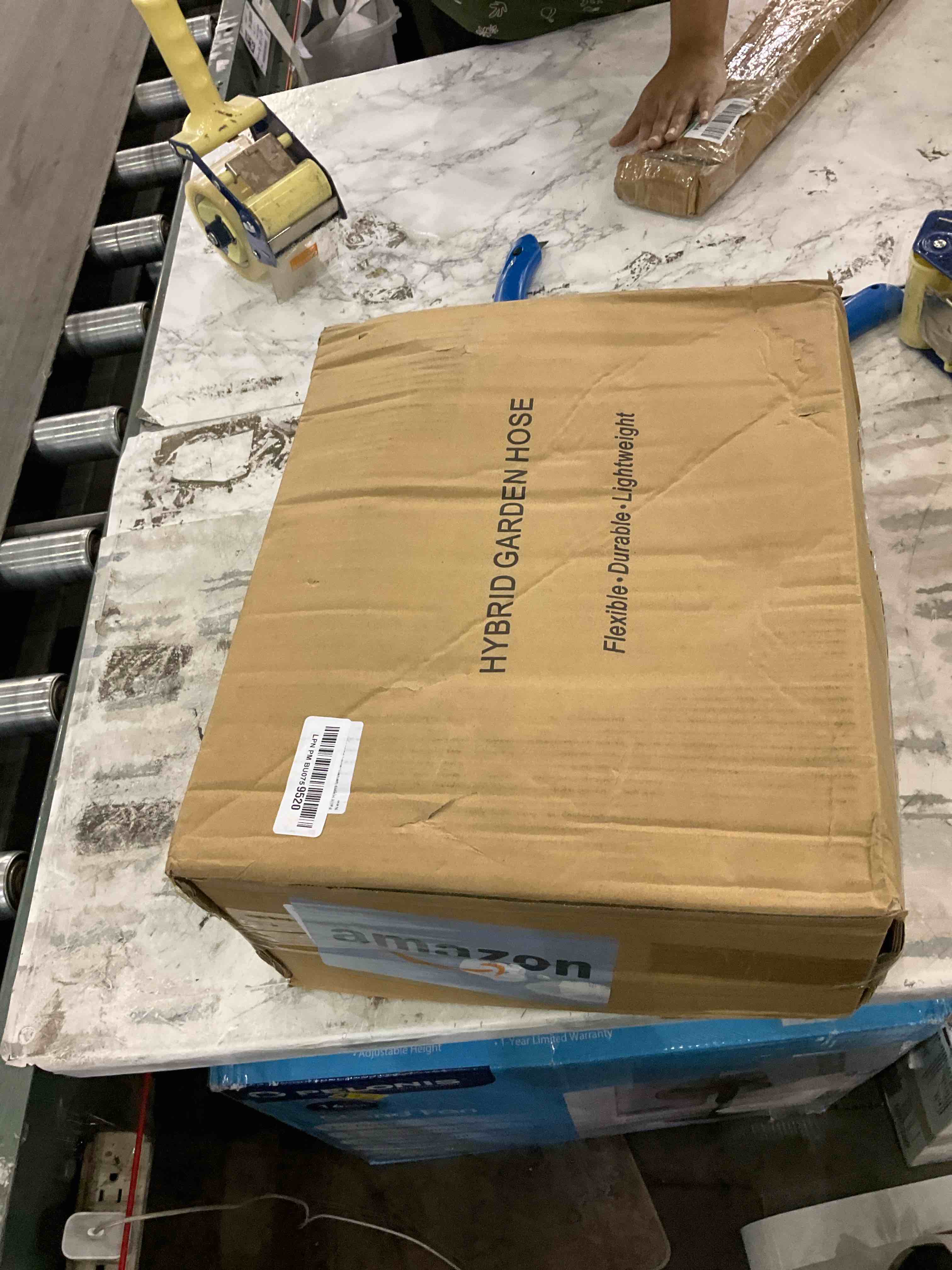 https://s3.amazonaws.com/lotting-images-prod/BargainHunt/EXS01519748_1717071975882.jpeg