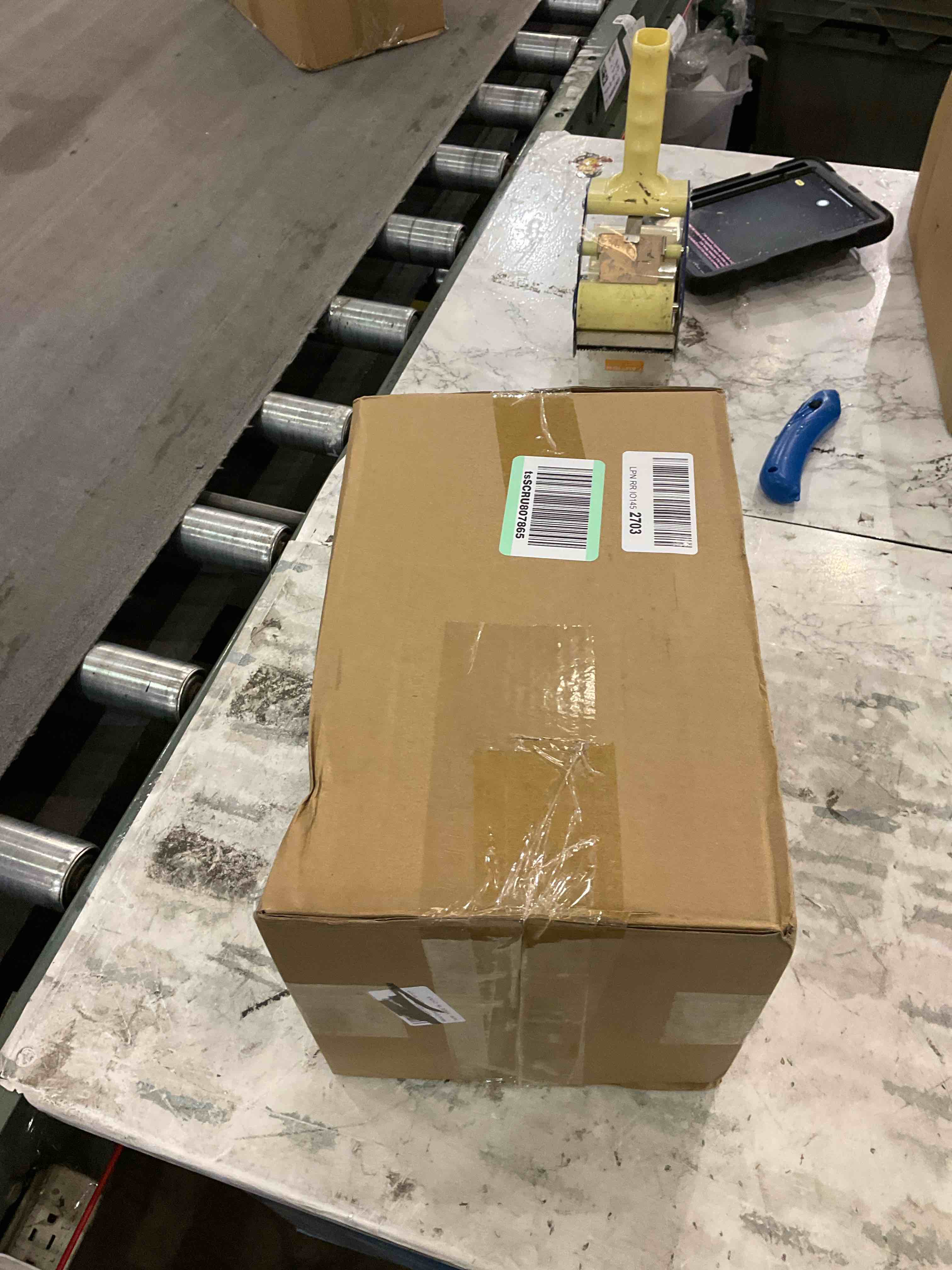 https://s3.amazonaws.com/lotting-images-prod/BargainHunt/EXS01519756_1717072480444.jpeg