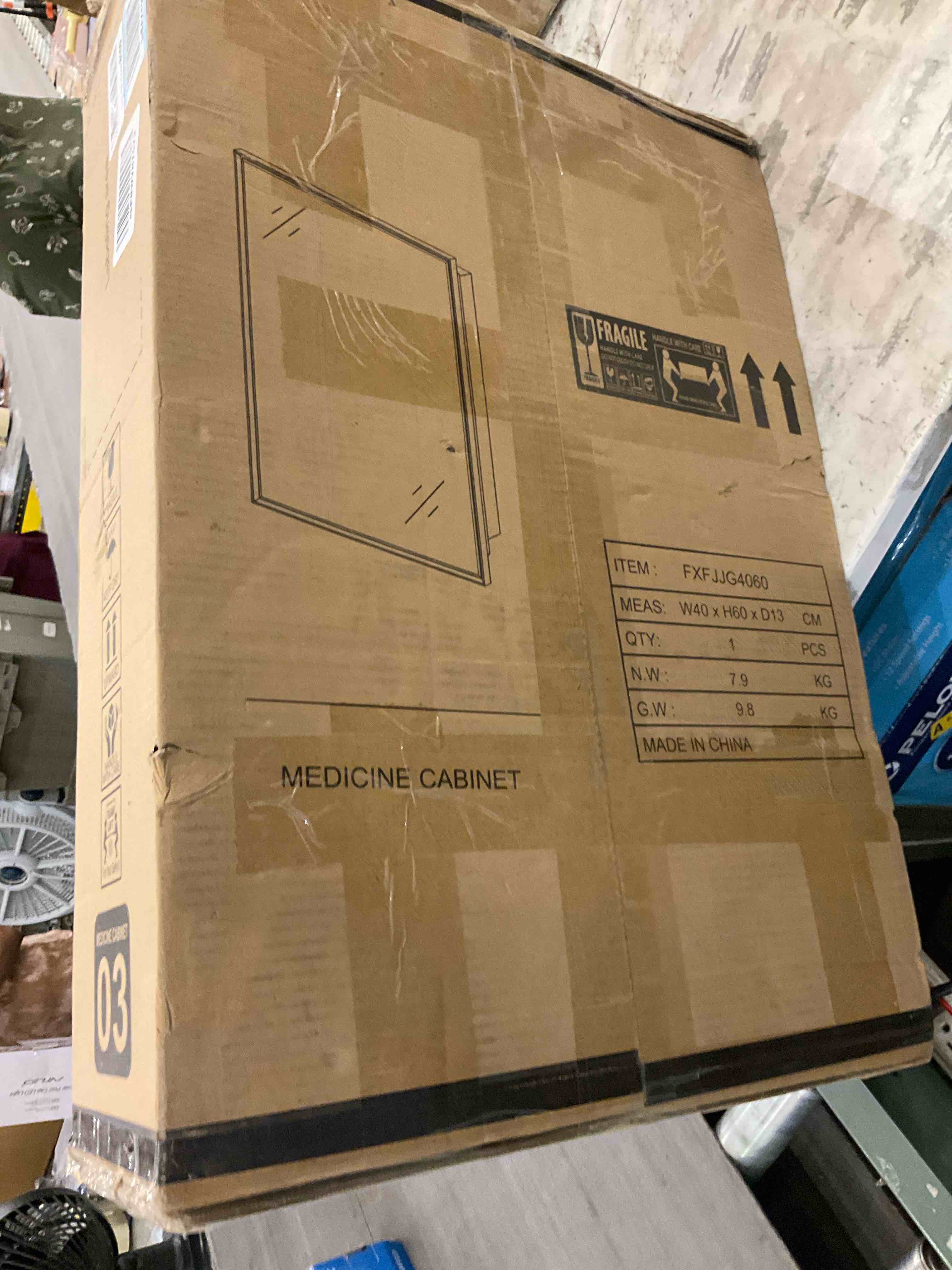 https://s3.amazonaws.com/lotting-images-prod/BargainHunt/EXS01519841_1717082708339.jpeg