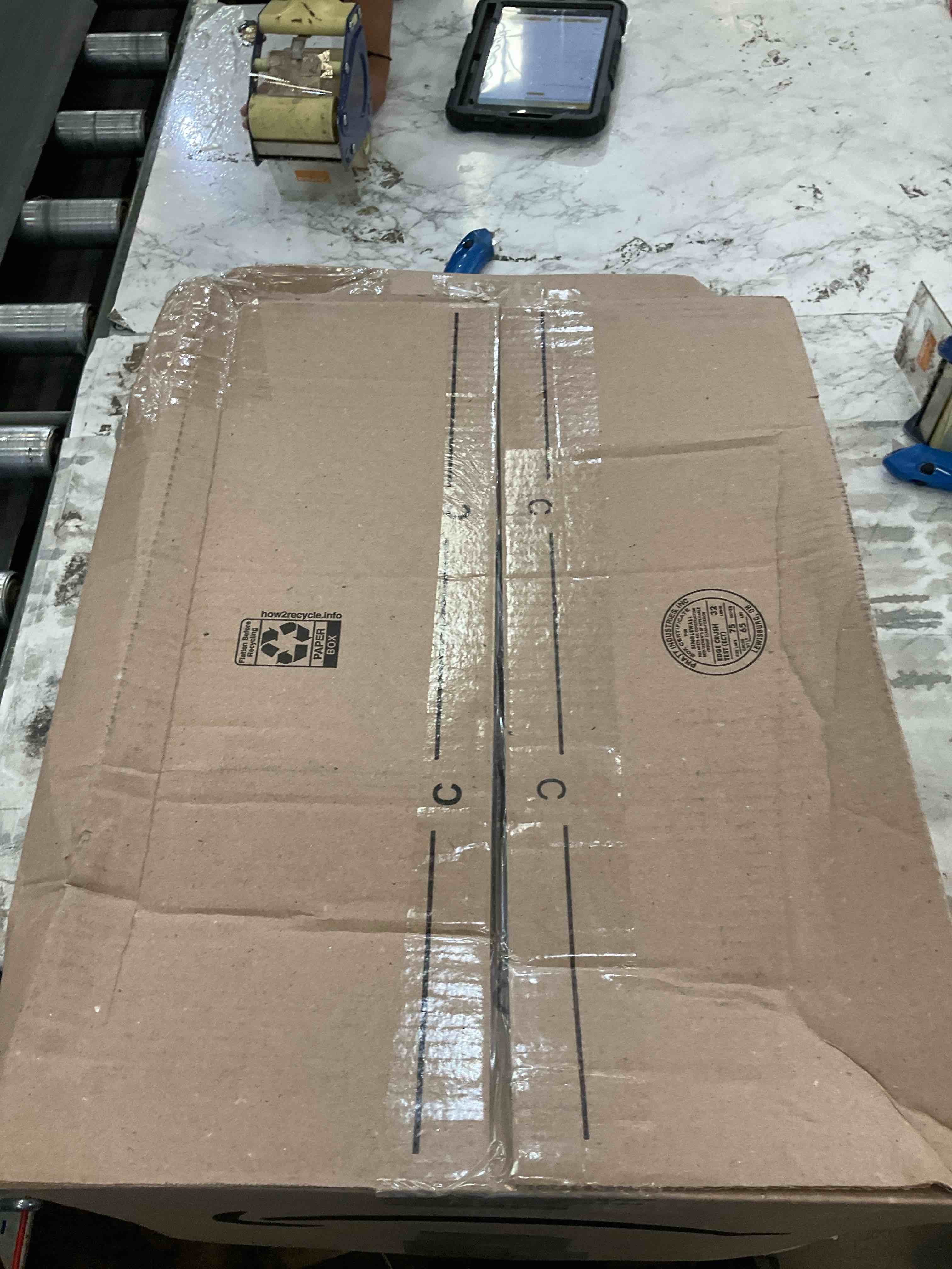 https://s3.amazonaws.com/lotting-images-prod/BargainHunt/EXS01519881_1717089308528.jpeg