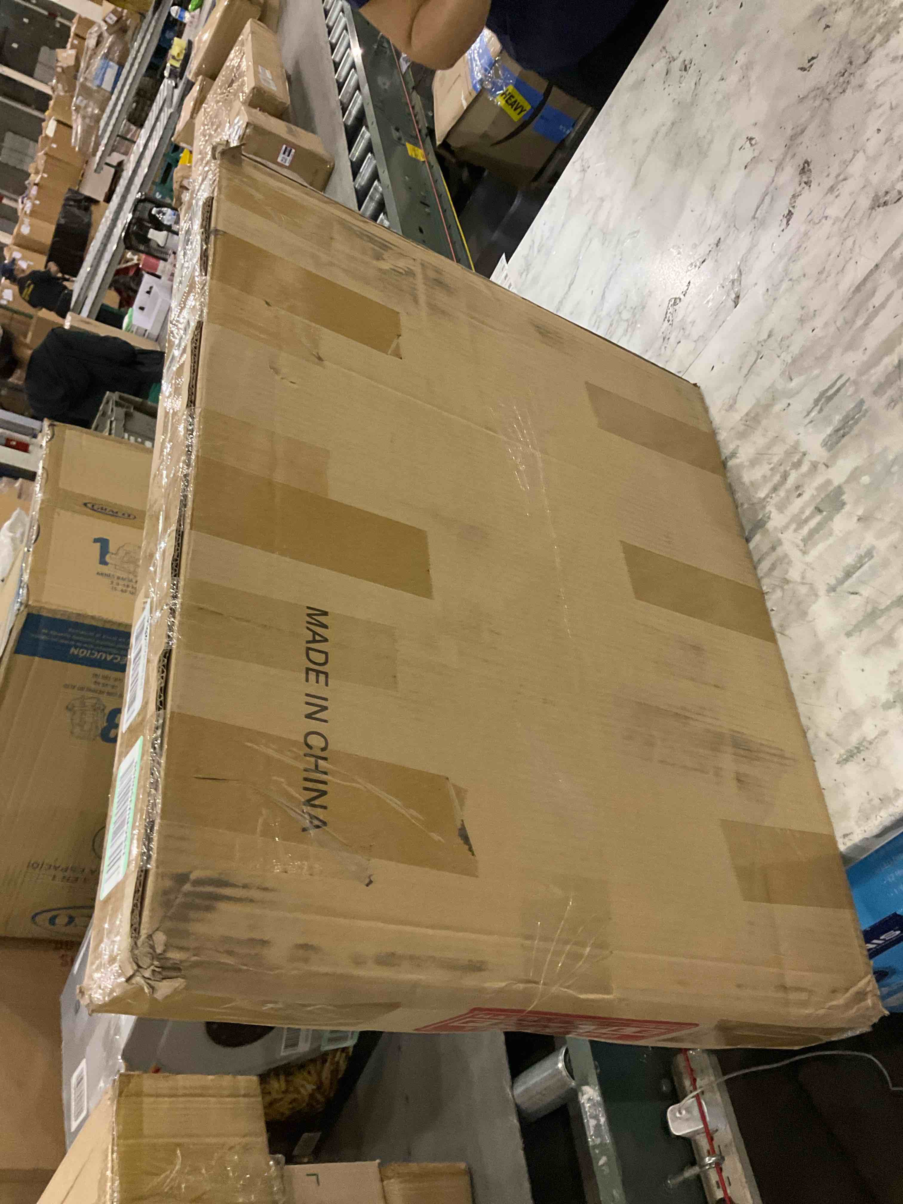 https://s3.amazonaws.com/lotting-images-prod/BargainHunt/EXS01519915_1717154631902.jpeg