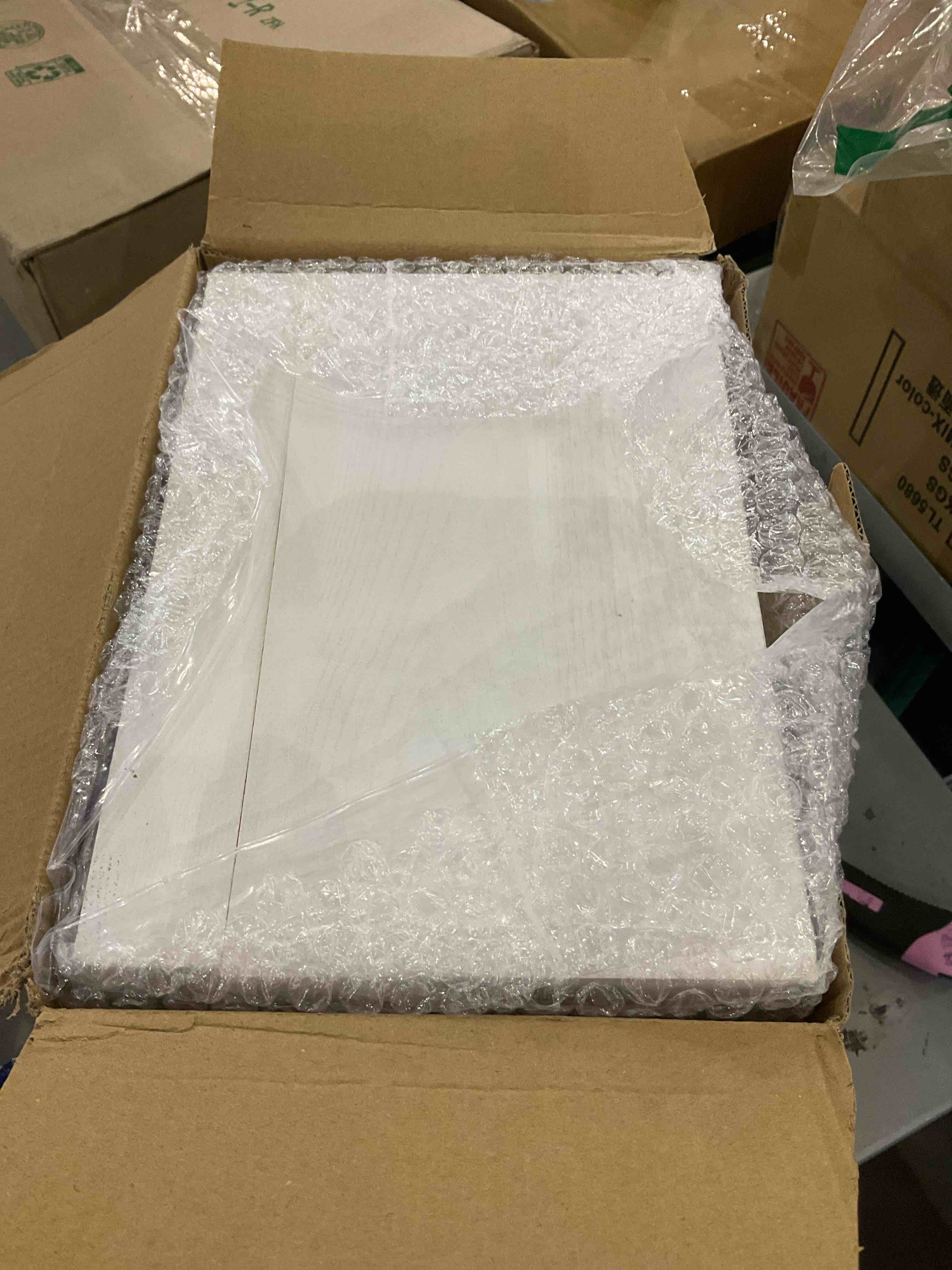 https://s3.amazonaws.com/lotting-images-prod/BargainHunt/EXS01520216_1715253920244.jpeg