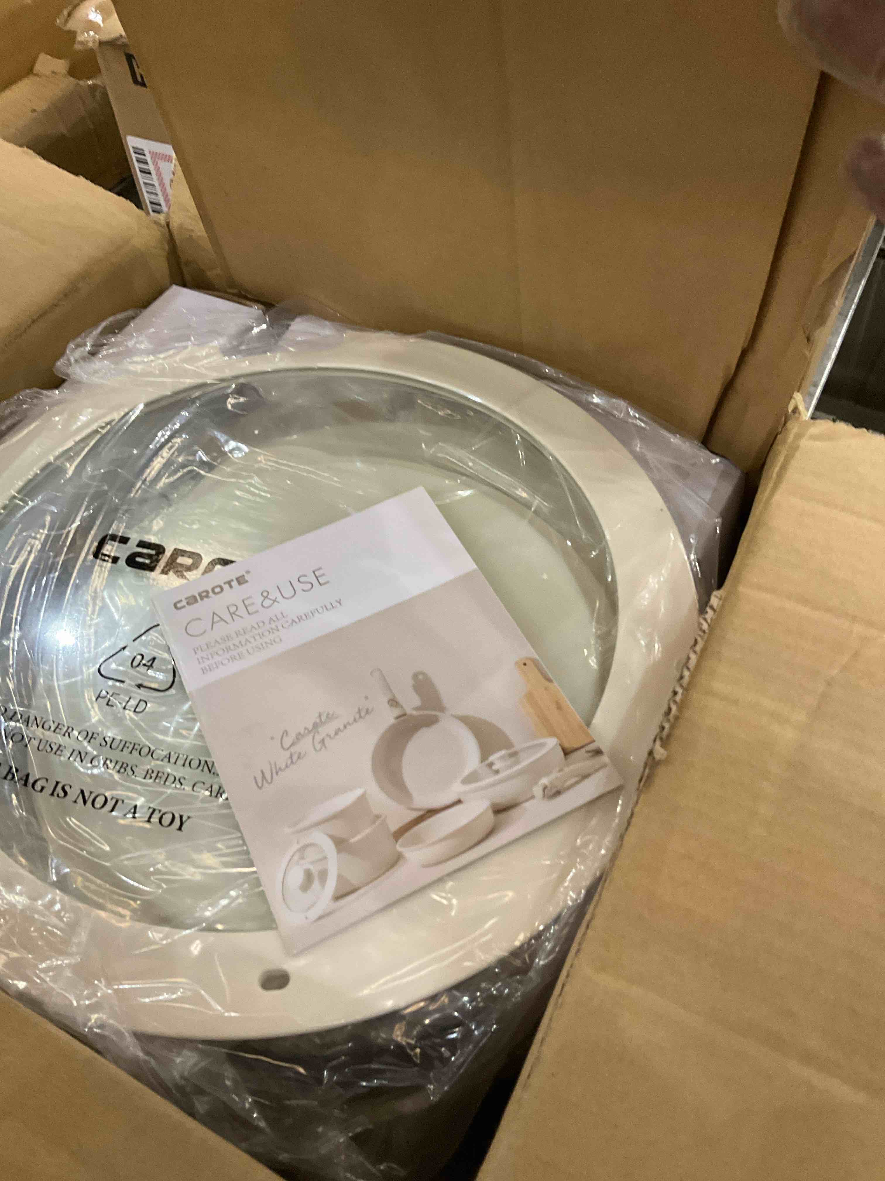 https://s3.amazonaws.com/lotting-images-prod/BargainHunt/EXS01520302_1715266119919.jpeg