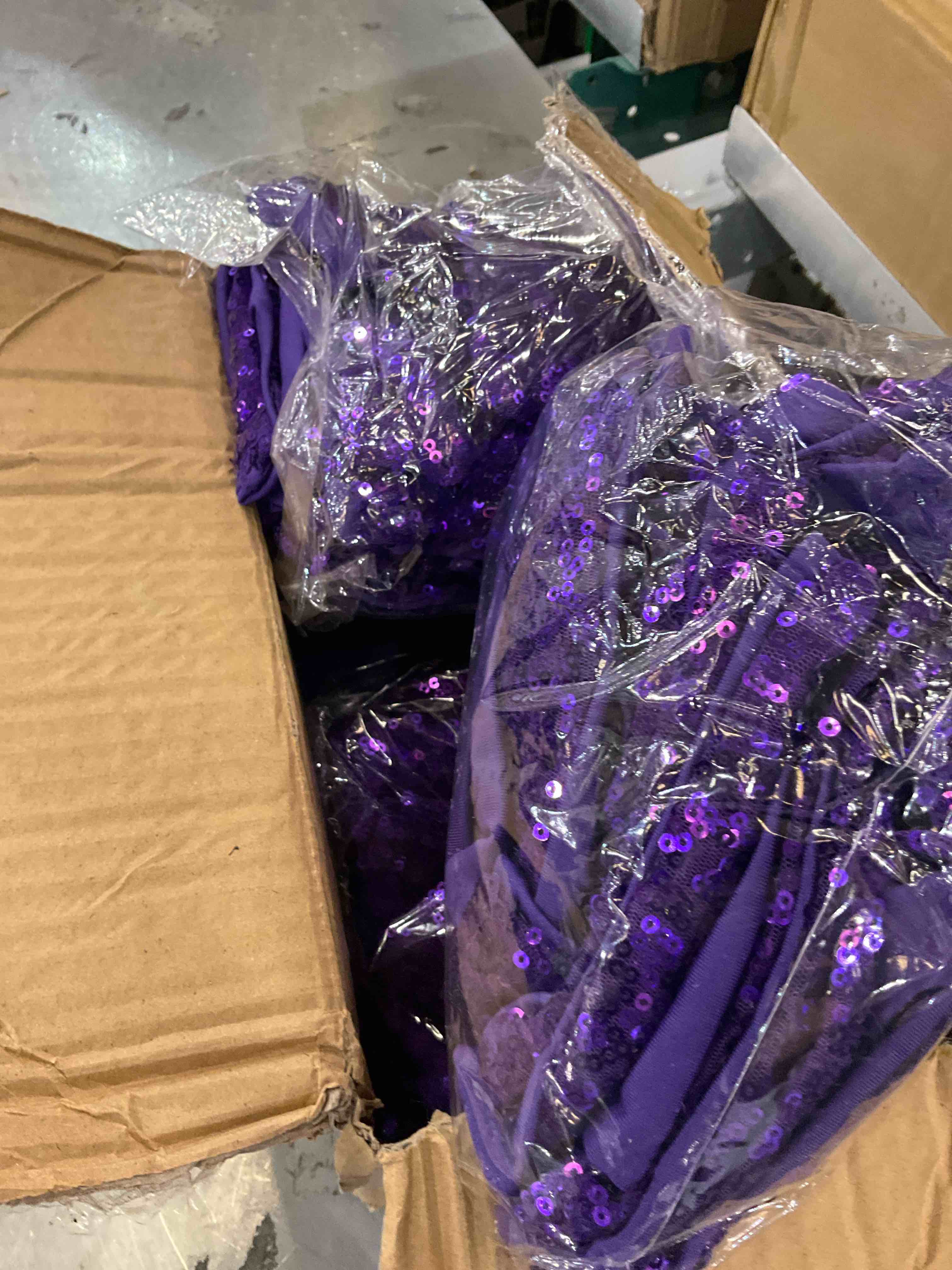 https://s3.amazonaws.com/lotting-images-prod/BargainHunt/EXS01520487_1715347416891.jpeg