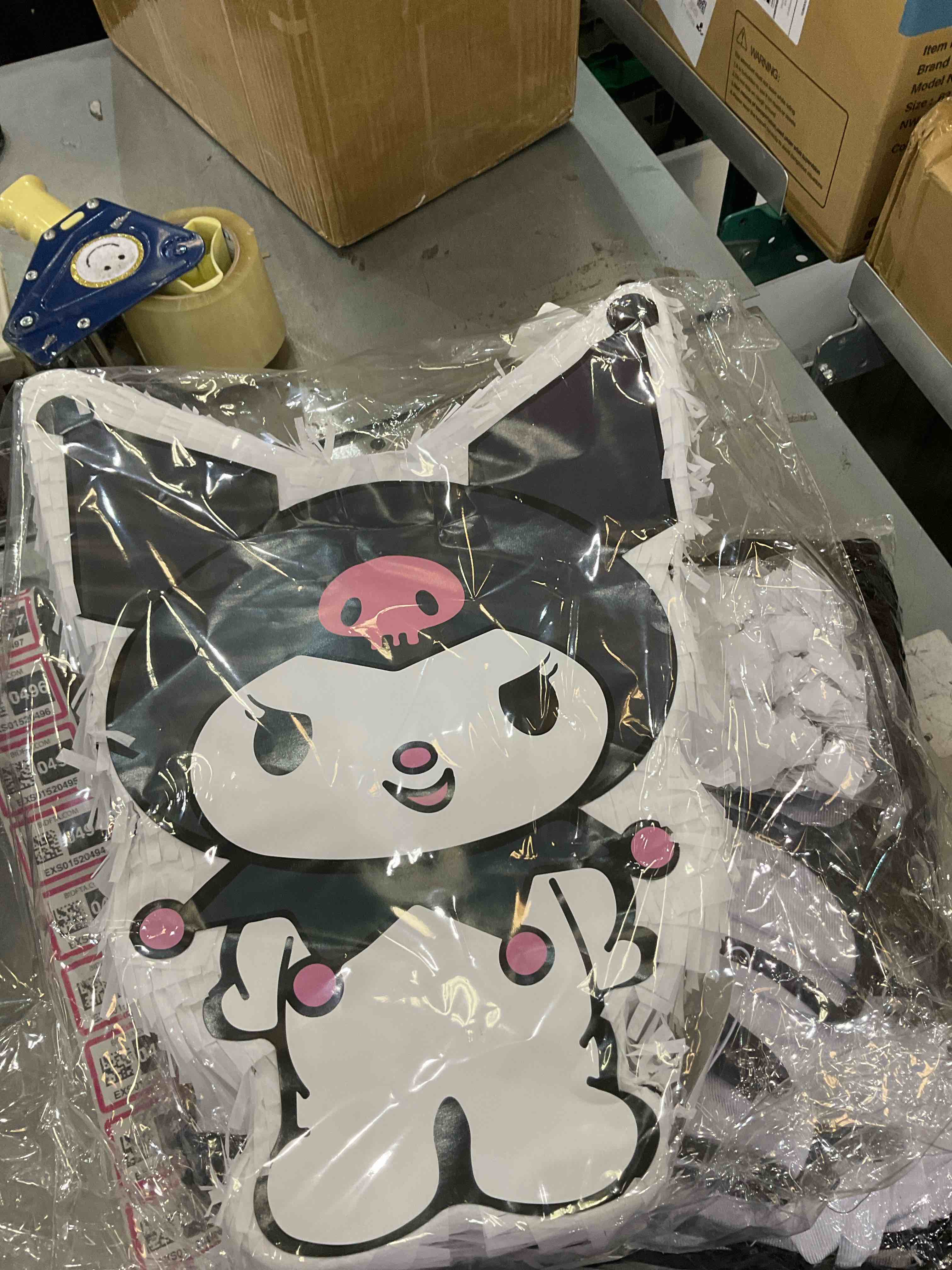 https://s3.amazonaws.com/lotting-images-prod/BargainHunt/EXS01520489_1715347643647.jpeg