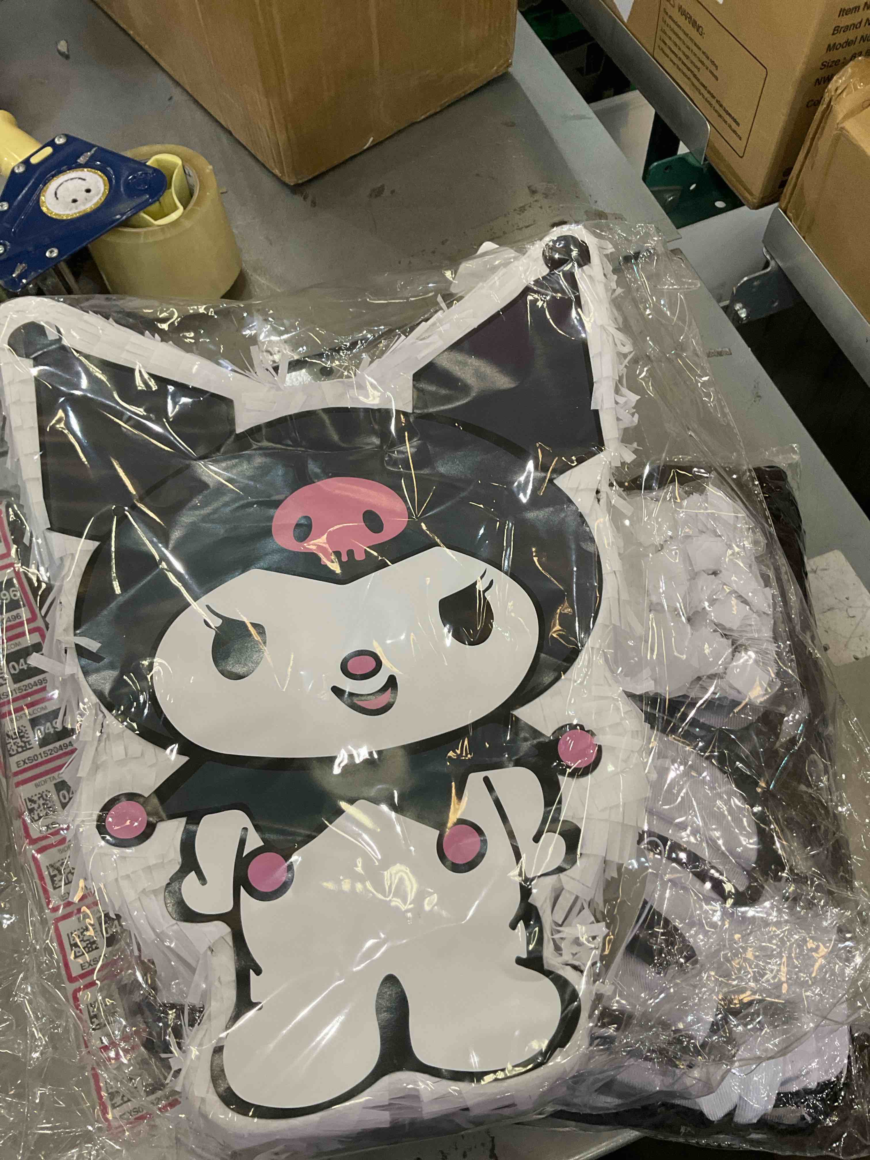 https://s3.amazonaws.com/lotting-images-prod/BargainHunt/EXS01520489_1715347644685.jpeg