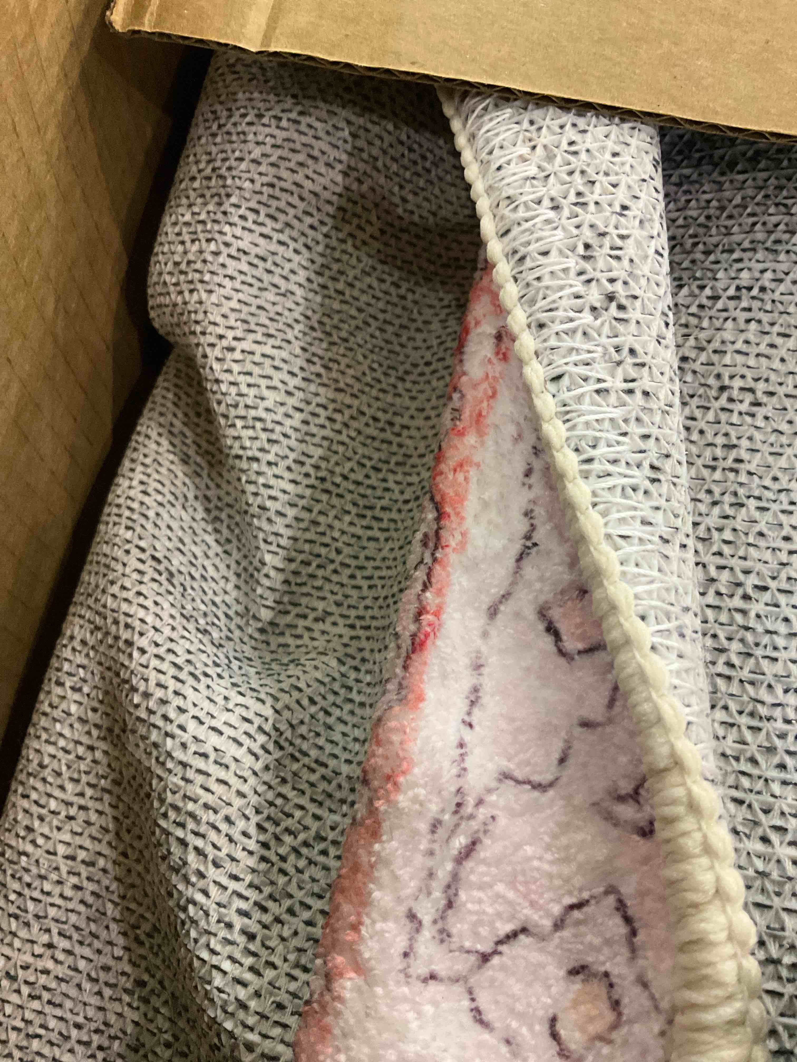 https://s3.amazonaws.com/lotting-images-prod/BargainHunt/EXS01520552_1715263670967.jpeg