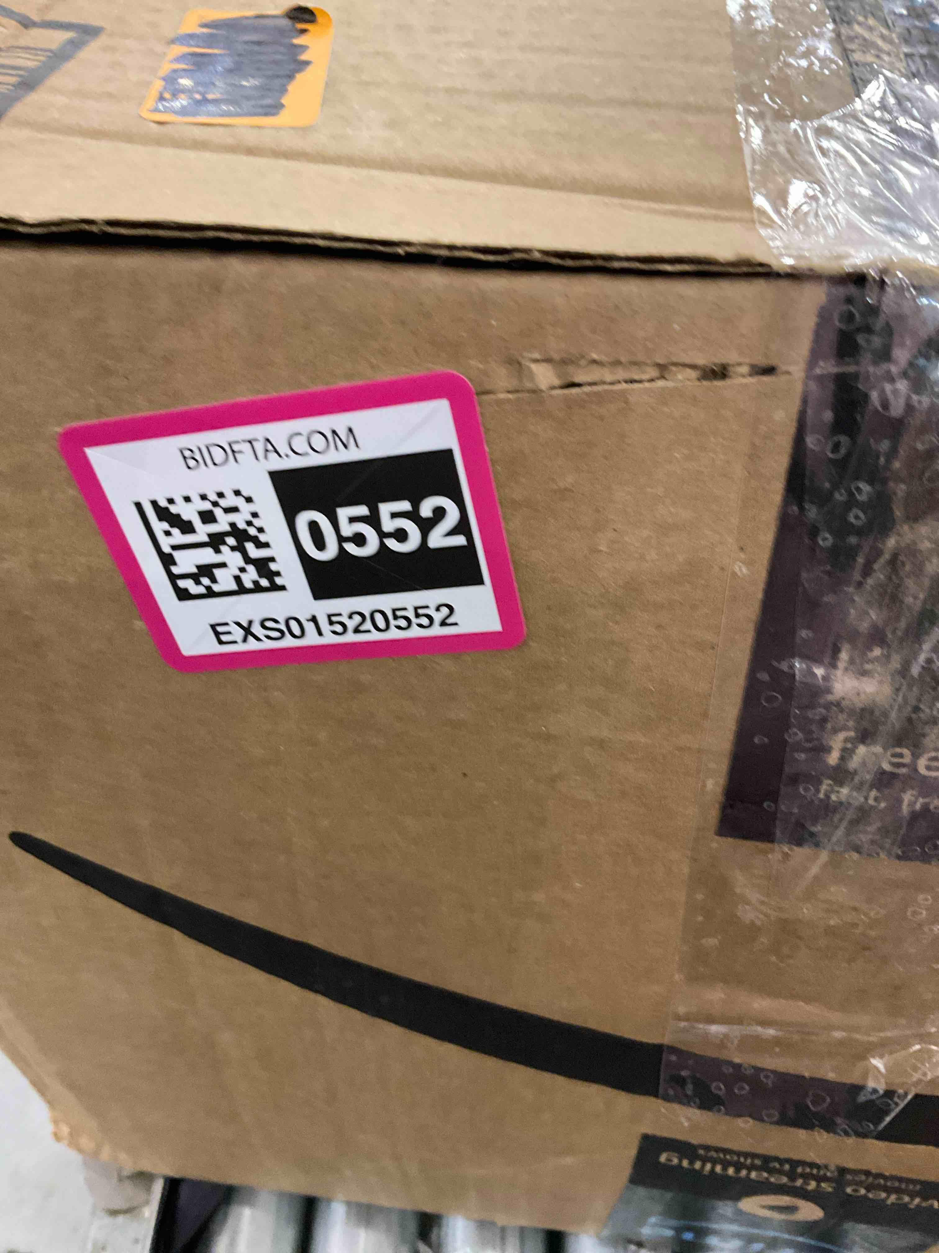 https://s3.amazonaws.com/lotting-images-prod/BargainHunt/EXS01520552_1715263693773.jpeg