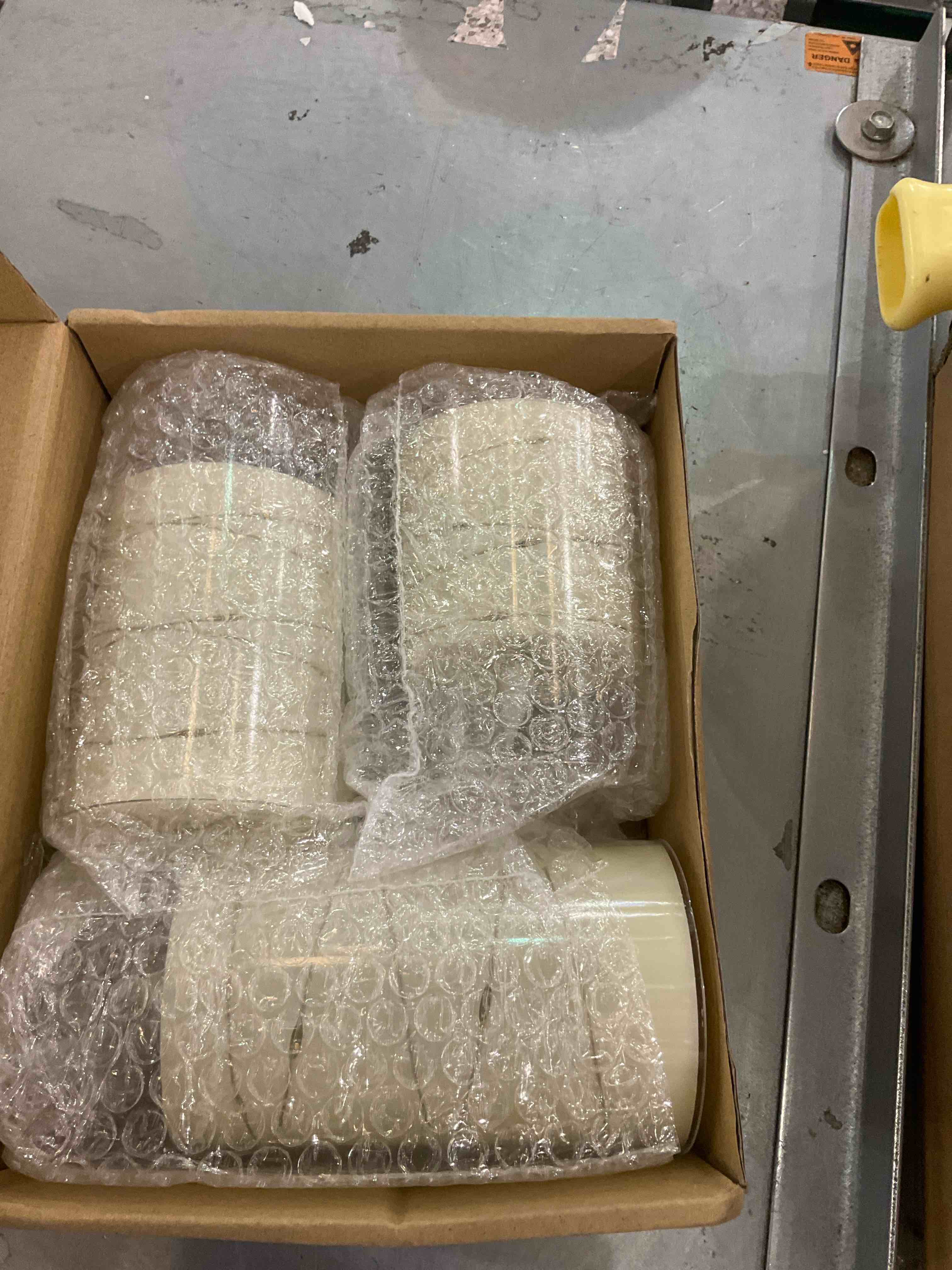 https://s3.amazonaws.com/lotting-images-prod/BargainHunt/EXS01520589_1715268711284.jpeg