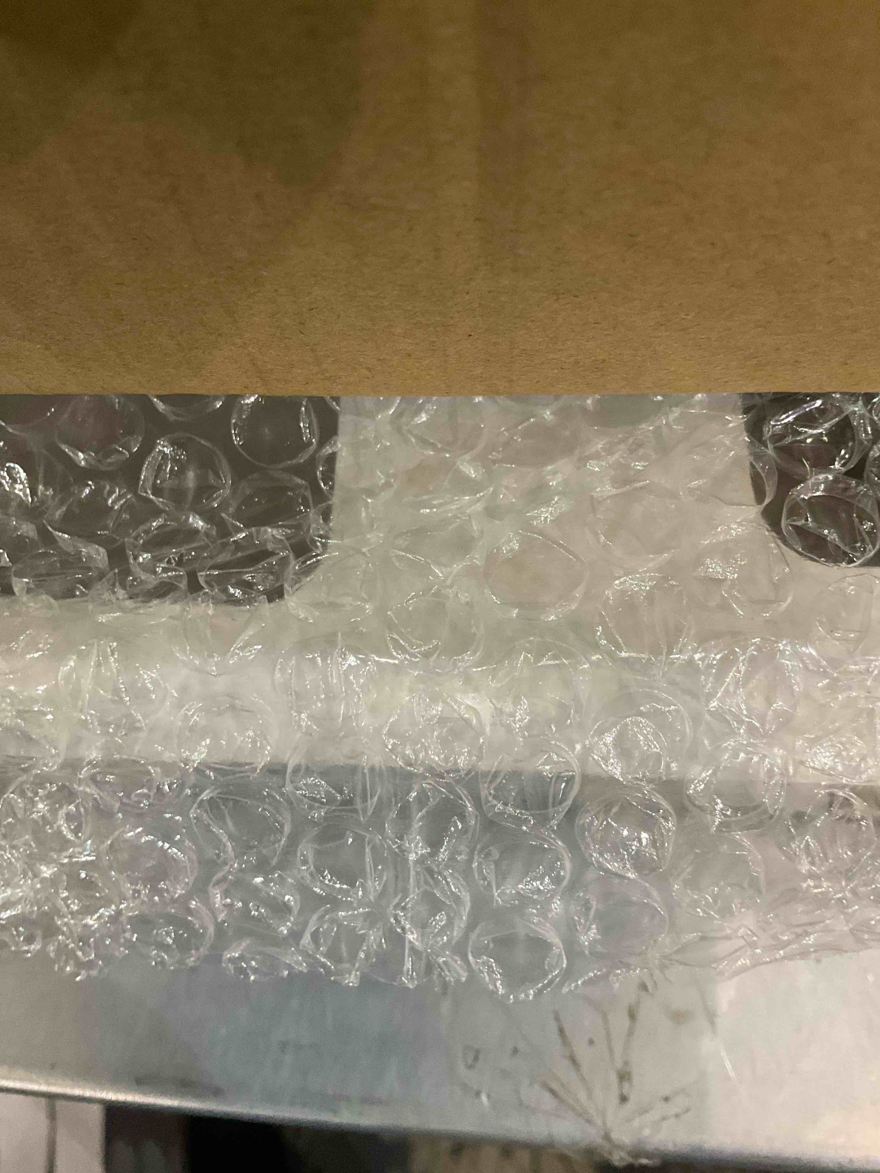 https://s3.amazonaws.com/lotting-images-prod/BargainHunt/EXS01520715_1715345304428.jpeg