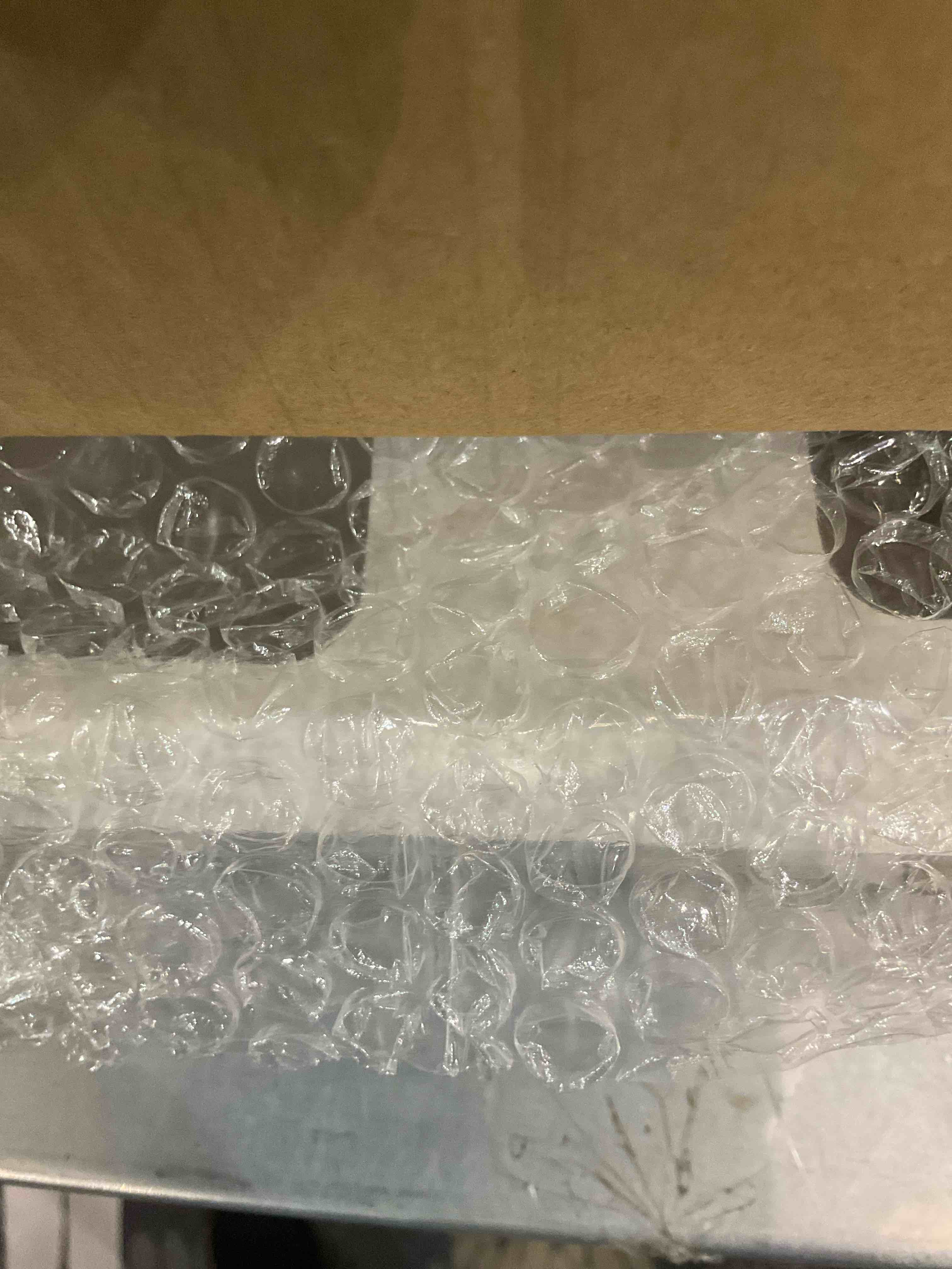 https://s3.amazonaws.com/lotting-images-prod/BargainHunt/EXS01520715_1715345305262.jpeg