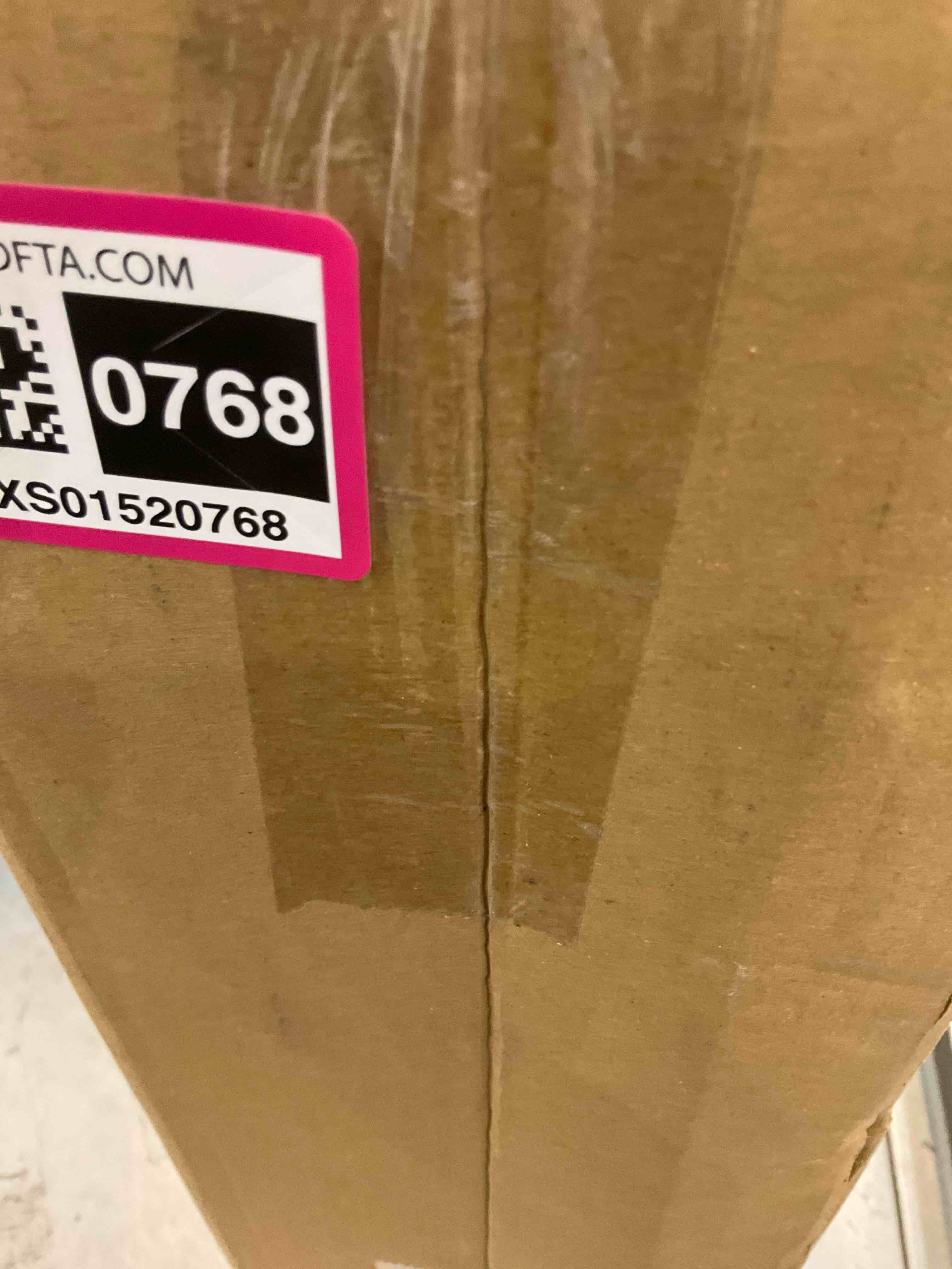 https://s3.amazonaws.com/lotting-images-prod/BargainHunt/EXS01520768_1715353495012.jpeg