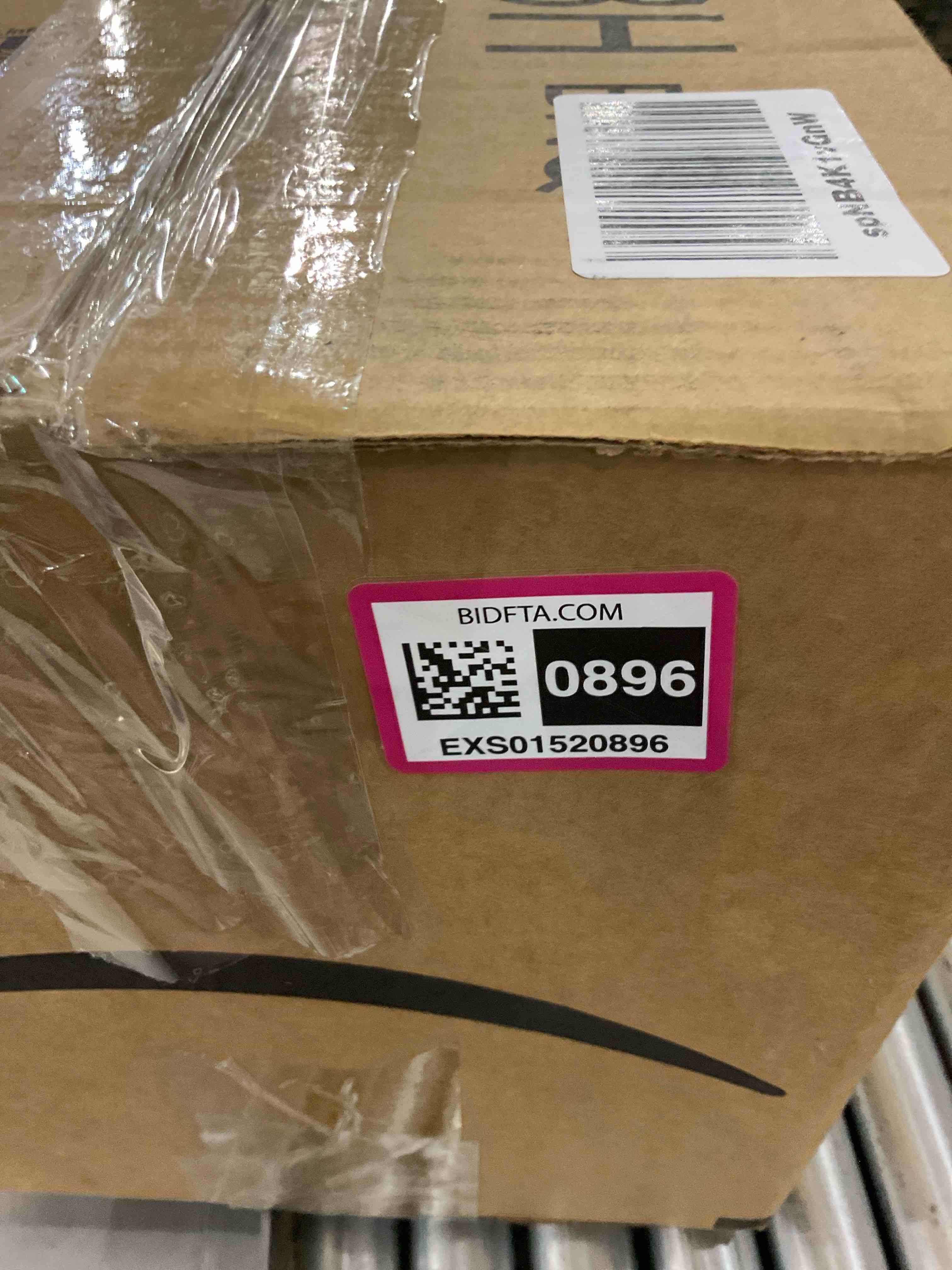 https://s3.amazonaws.com/lotting-images-prod/BargainHunt/EXS01520896_1715601604937.jpeg