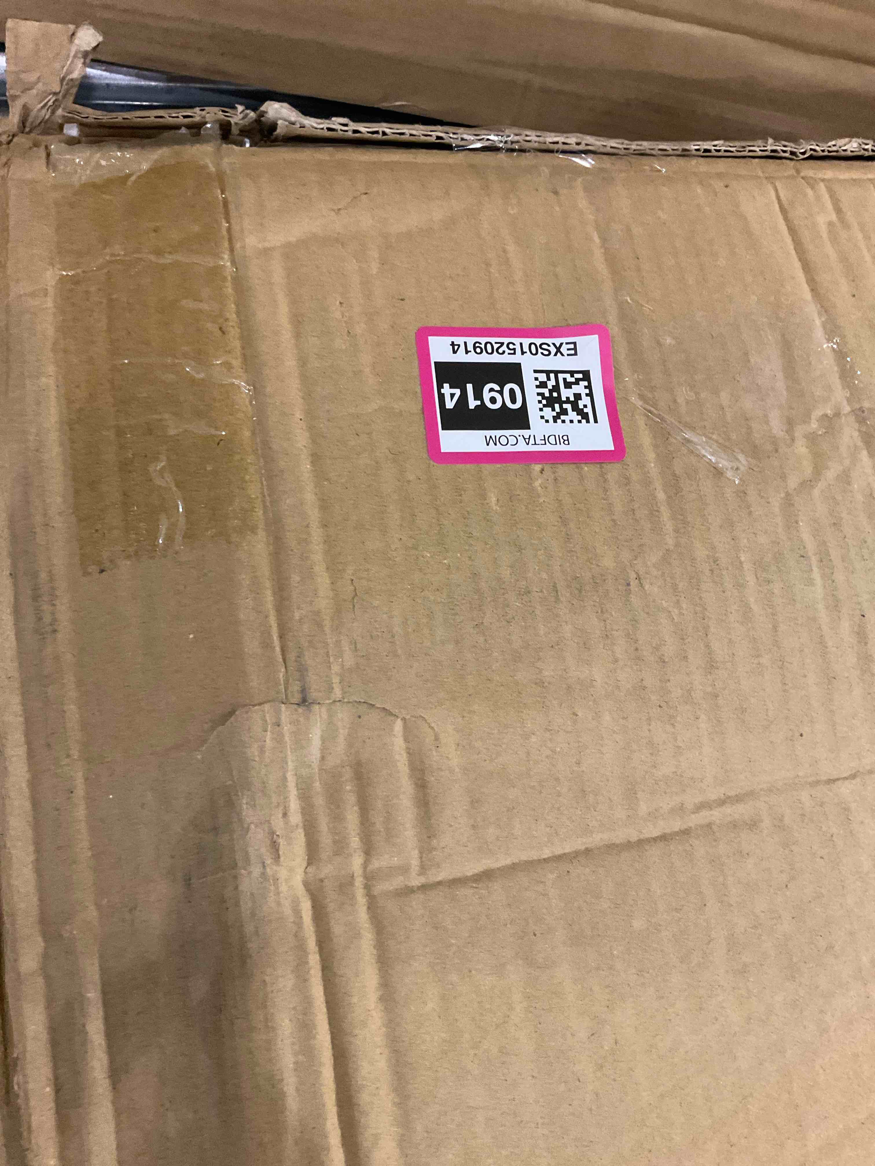 https://s3.amazonaws.com/lotting-images-prod/BargainHunt/EXS01520914_1715603308791.jpeg