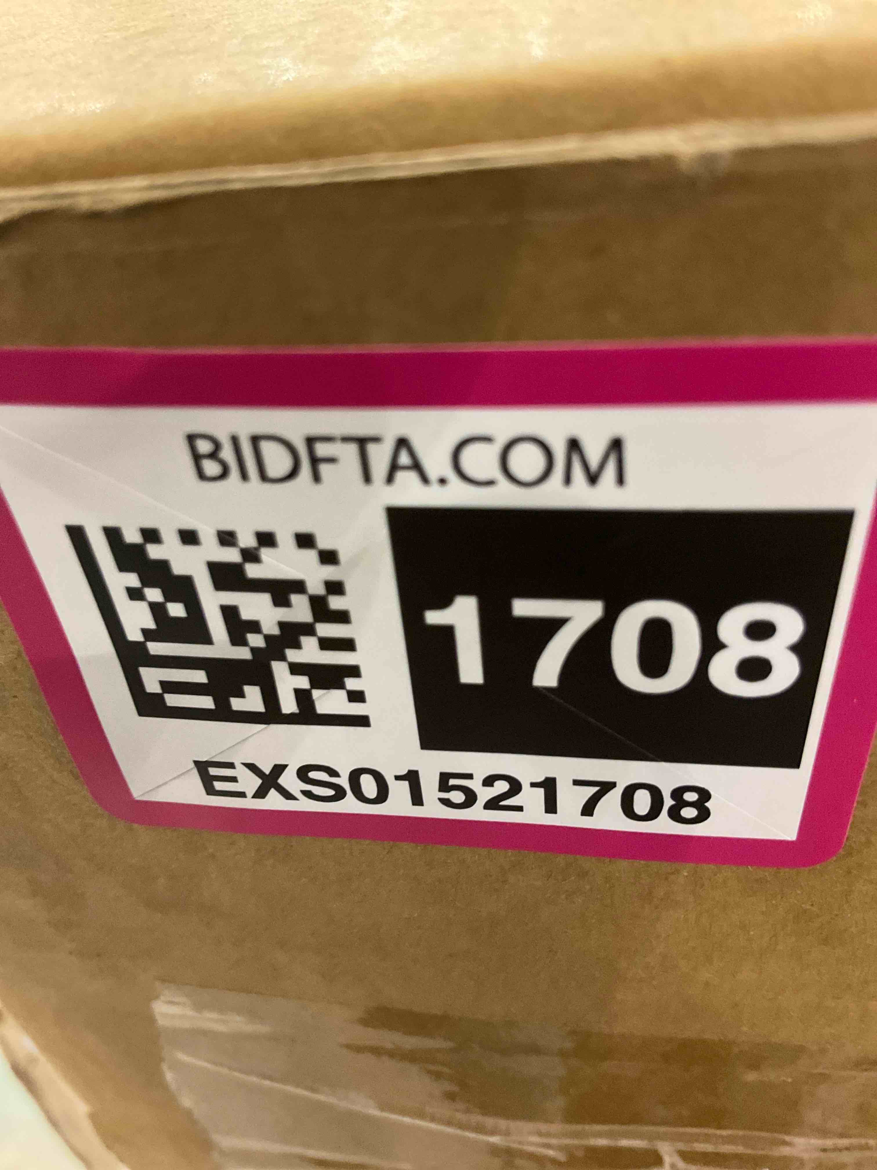 https://s3.amazonaws.com/lotting-images-prod/BargainHunt/EXS01521708_1715093841623.jpeg