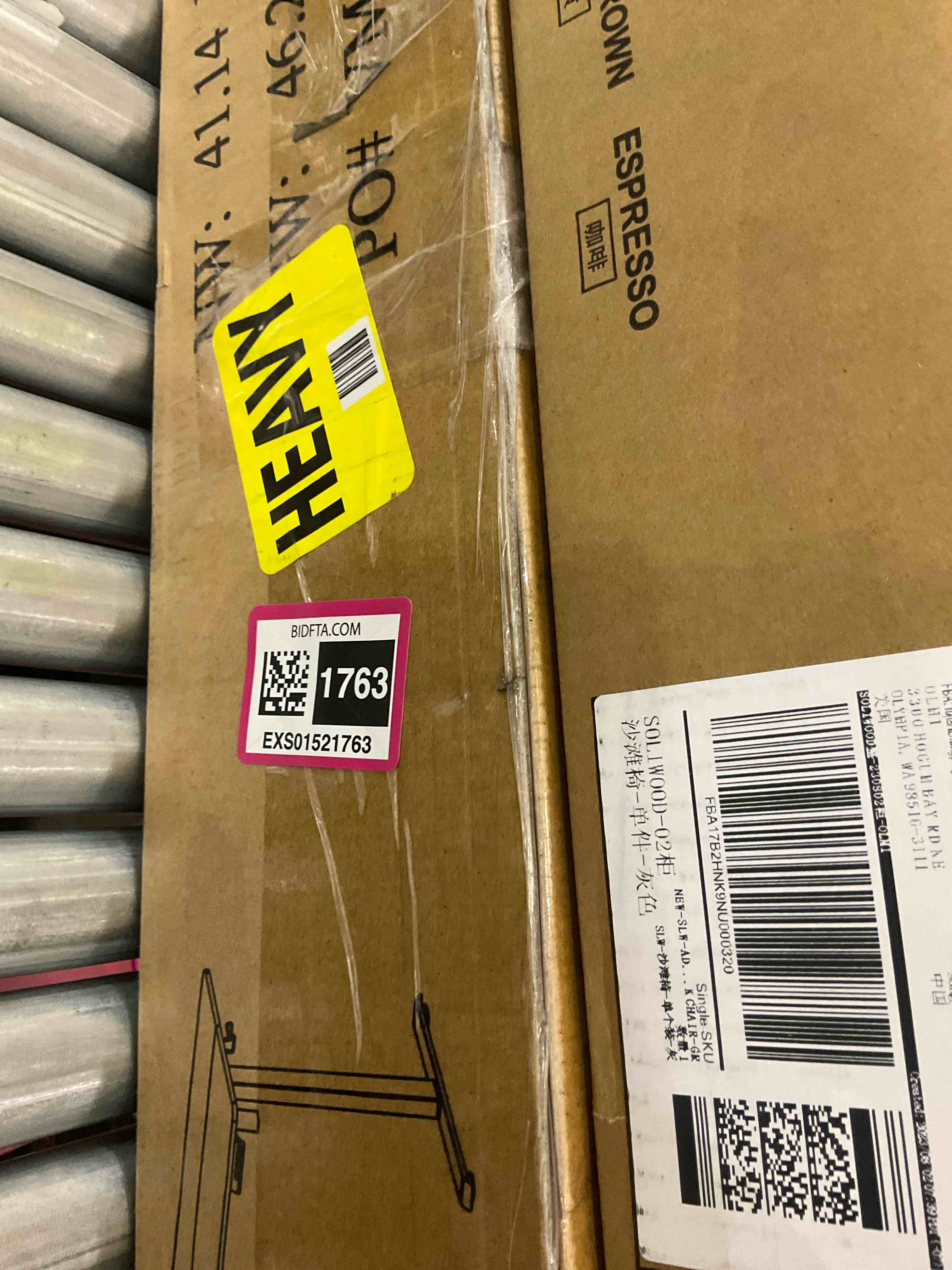https://s3.amazonaws.com/lotting-images-prod/BargainHunt/EXS01521763_1715108066902.jpeg