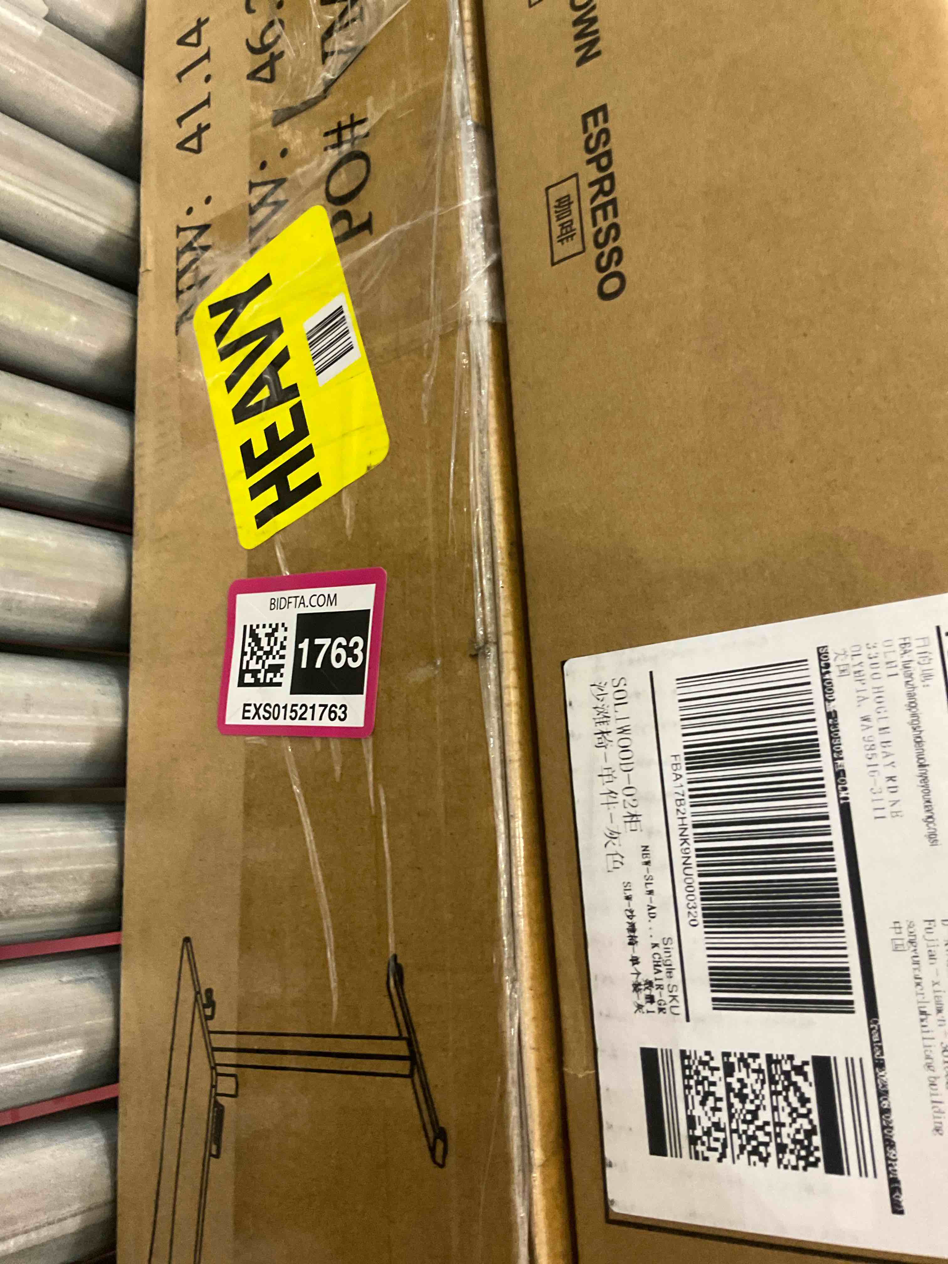 https://s3.amazonaws.com/lotting-images-prod/BargainHunt/EXS01521763_1715108067737.jpeg