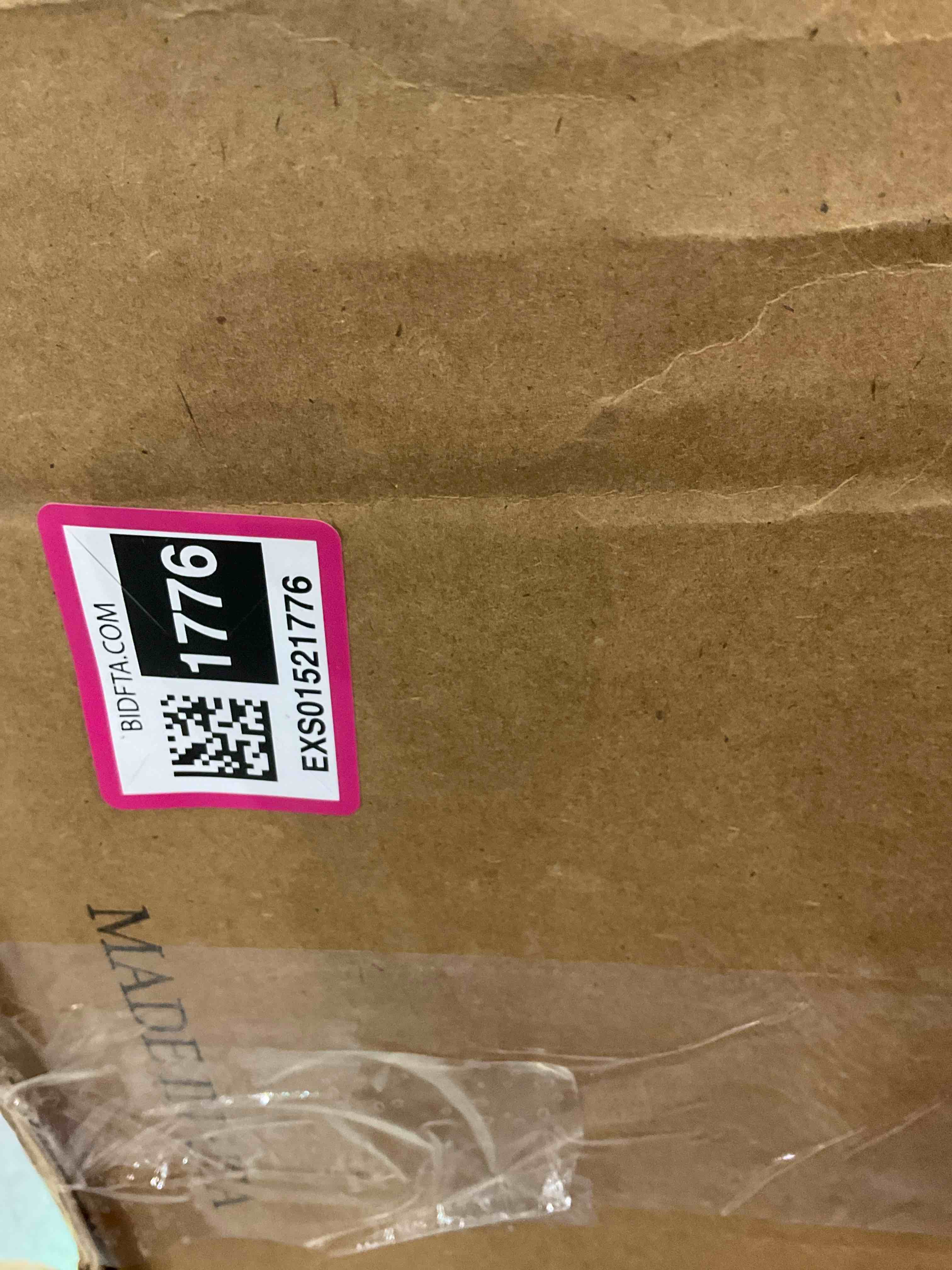 https://s3.amazonaws.com/lotting-images-prod/BargainHunt/EXS01521776_1715109225712.jpeg