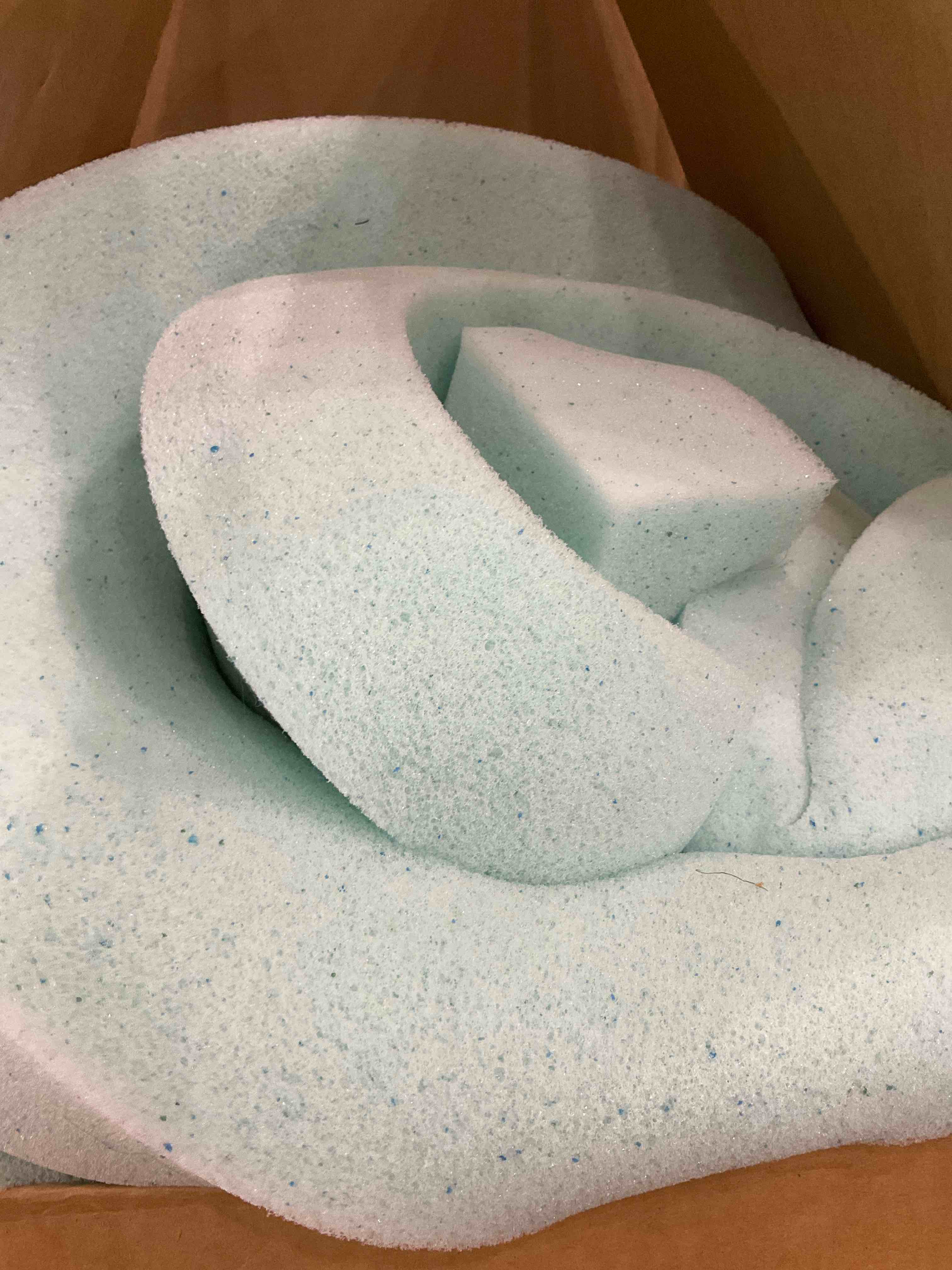 https://s3.amazonaws.com/lotting-images-prod/BargainHunt/EXS01521783_1715167936914.jpeg