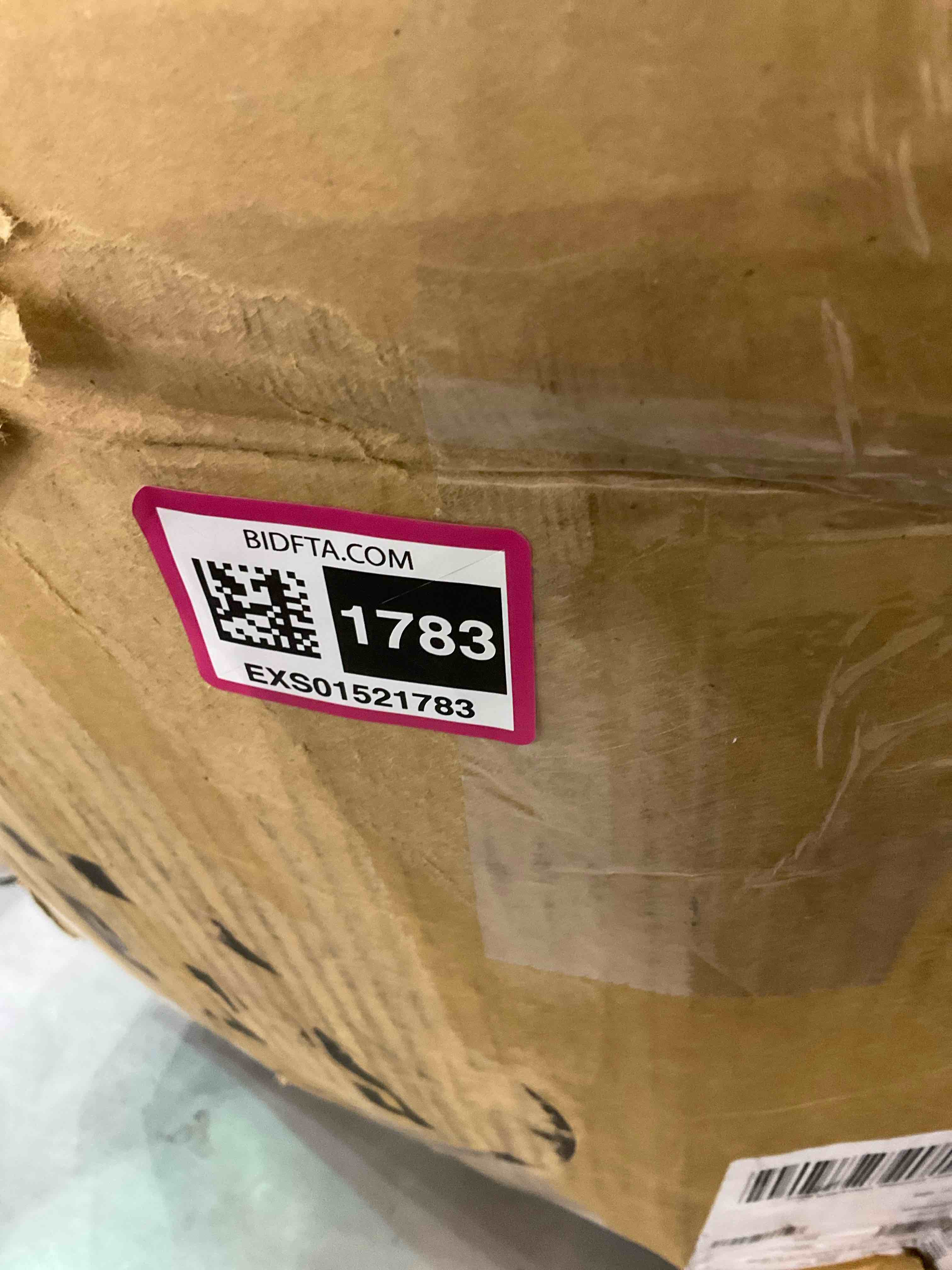 https://s3.amazonaws.com/lotting-images-prod/BargainHunt/EXS01521783_1715168015239.jpeg