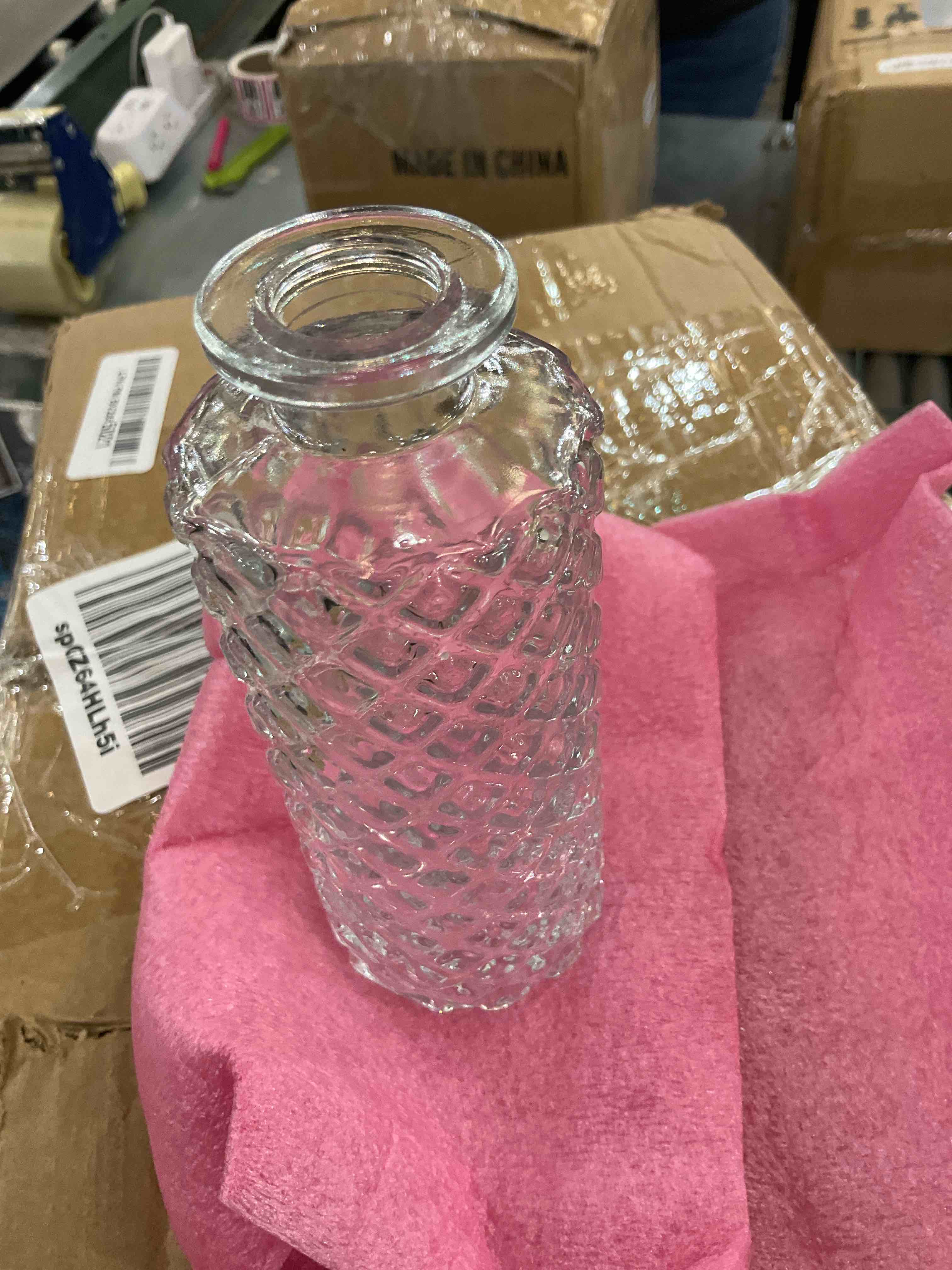 https://s3.amazonaws.com/lotting-images-prod/BargainHunt/EXS01521910_1715186426571.jpeg