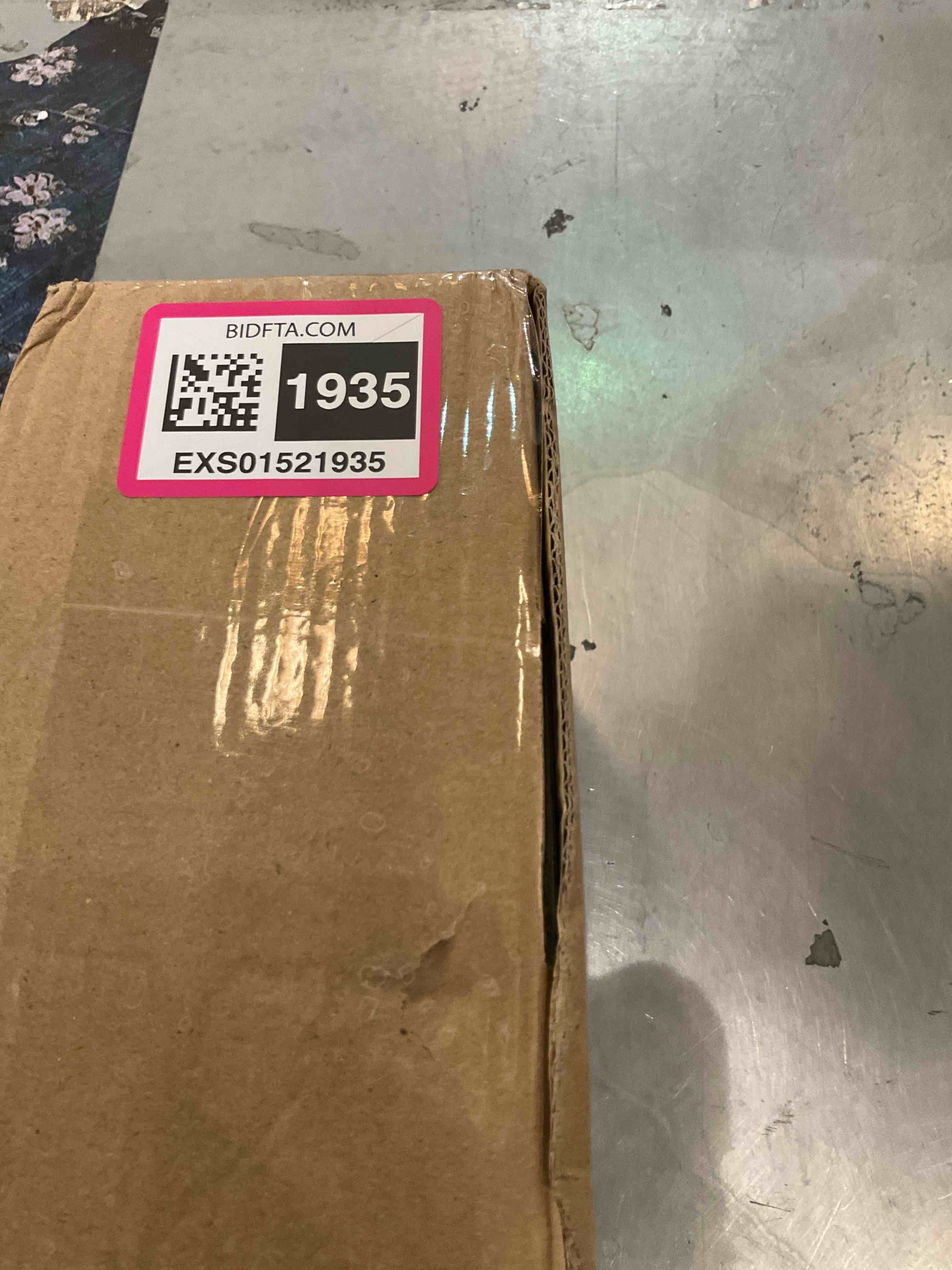 https://s3.amazonaws.com/lotting-images-prod/BargainHunt/EXS01521935_1715188886117.jpeg