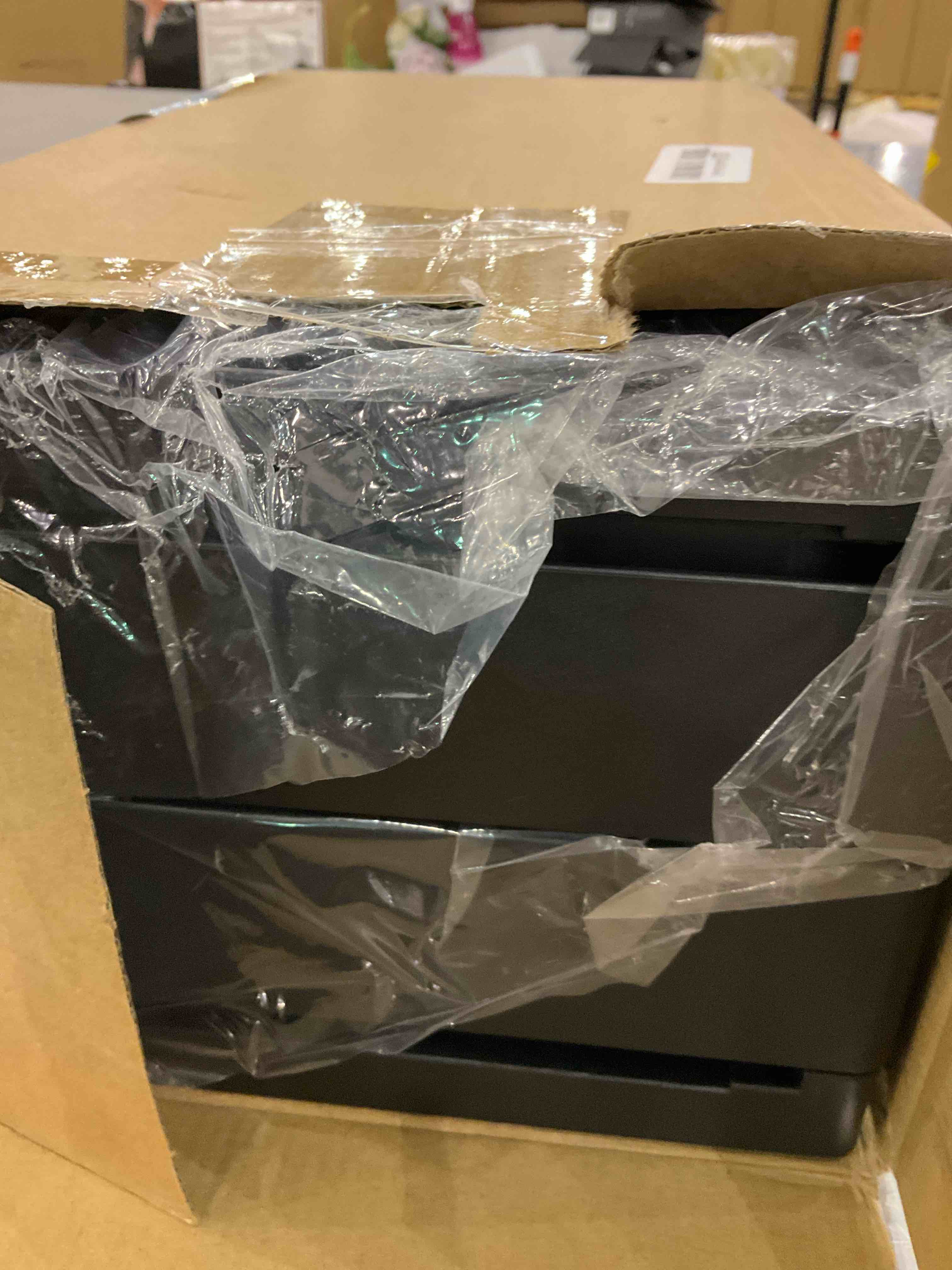 https://s3.amazonaws.com/lotting-images-prod/BargainHunt/EXS01522162_1715253632908.jpeg