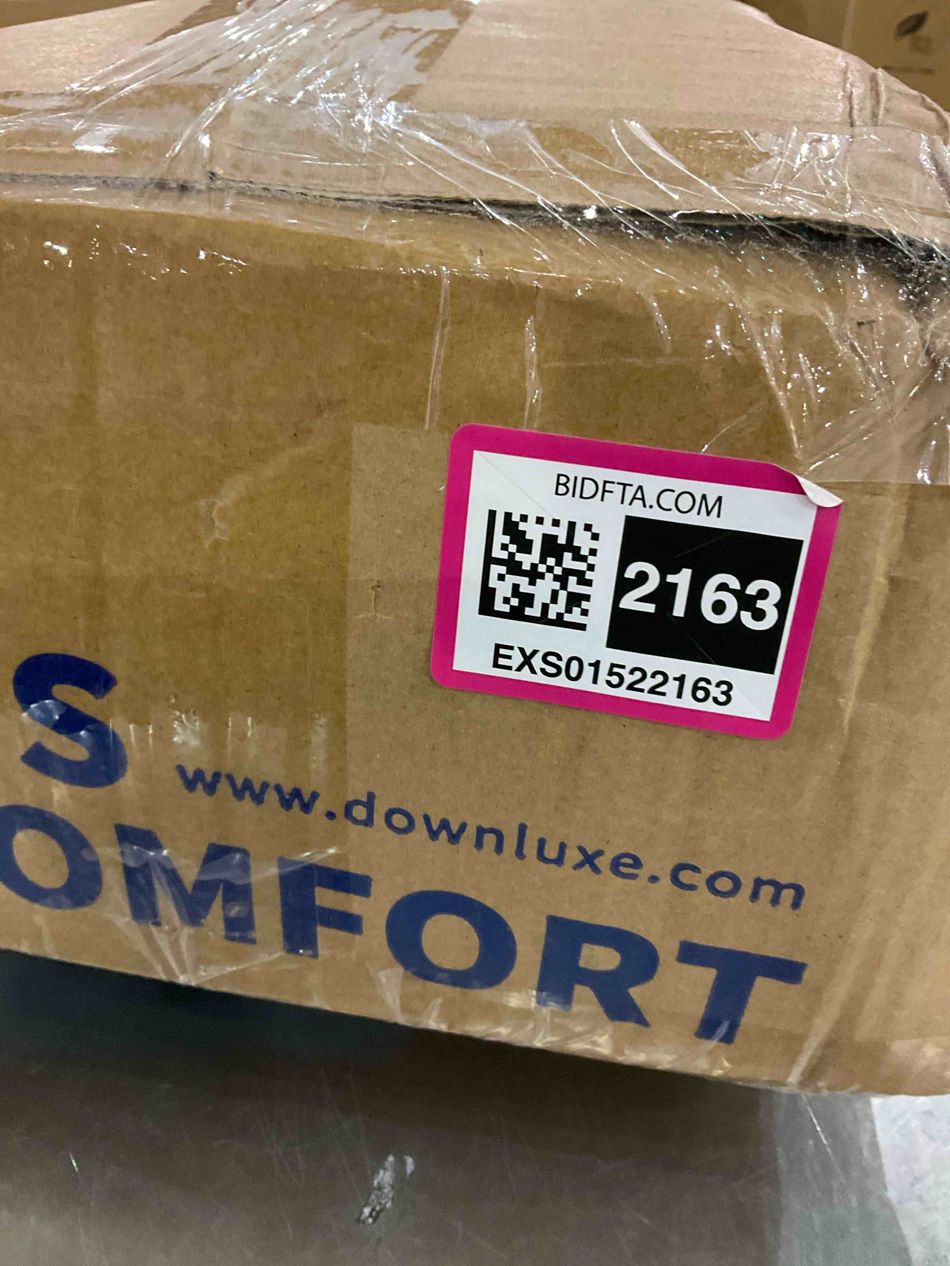https://s3.amazonaws.com/lotting-images-prod/BargainHunt/EXS01522163_1715253681574.jpeg