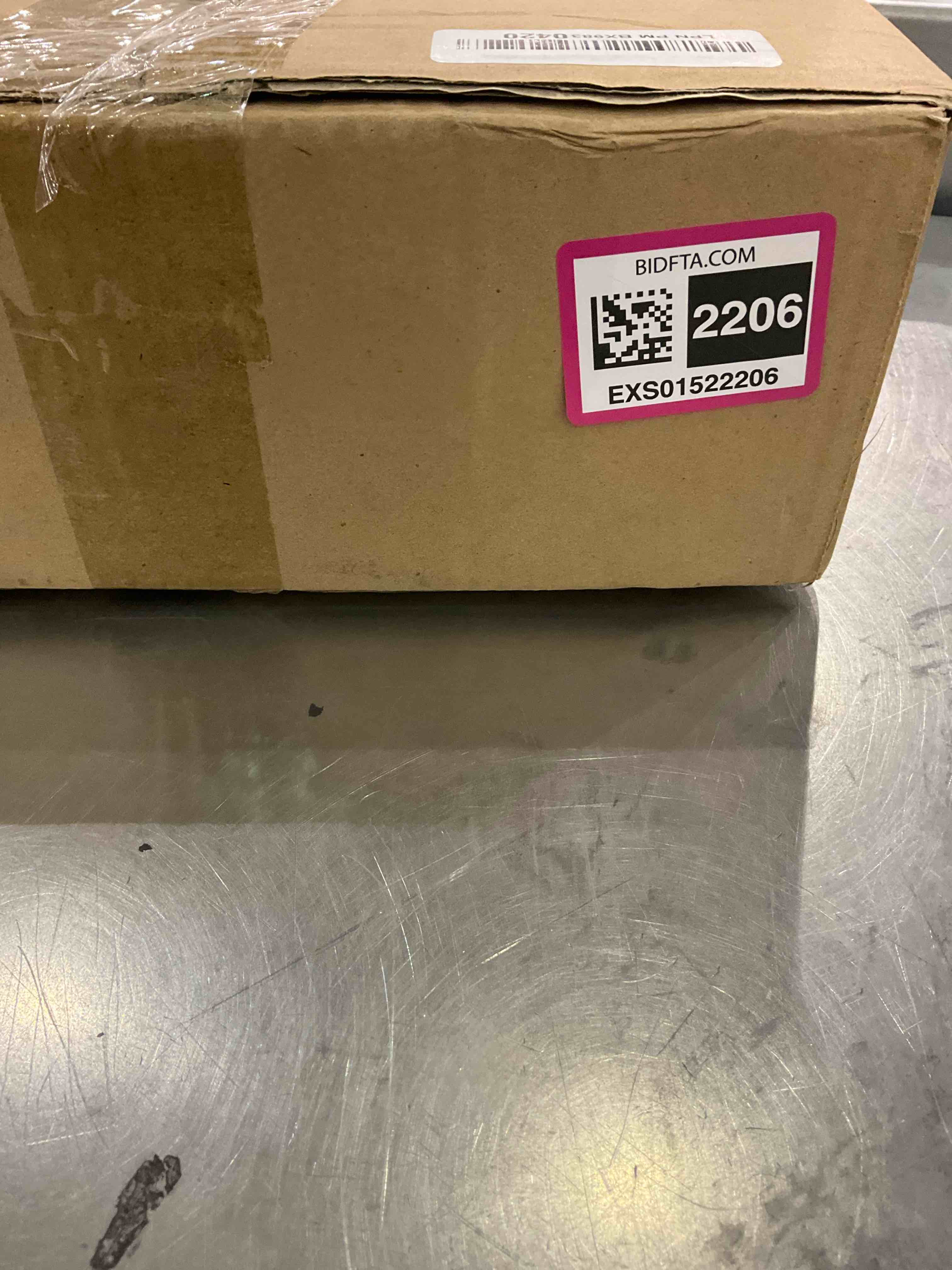 https://s3.amazonaws.com/lotting-images-prod/BargainHunt/EXS01522206_1715257340396.jpeg